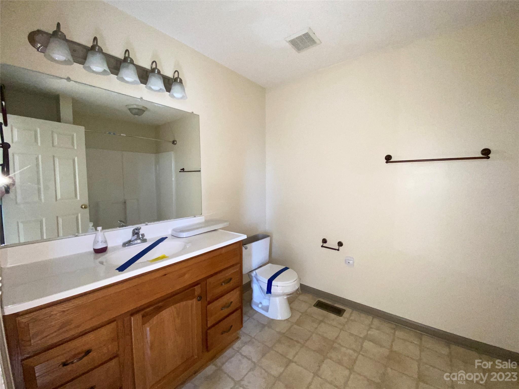 Eagle Glen - Residential