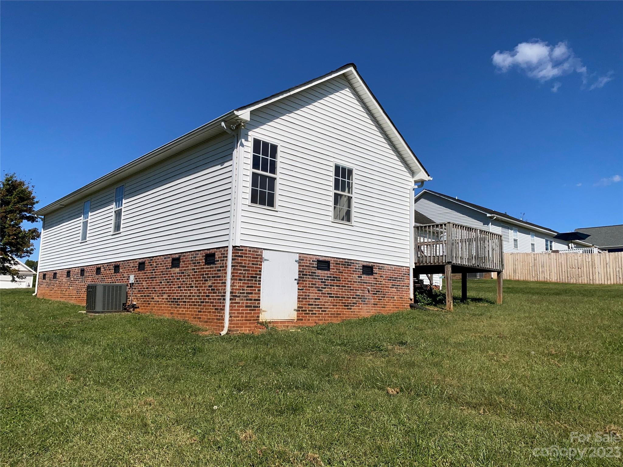 Eagle Glen - Residential