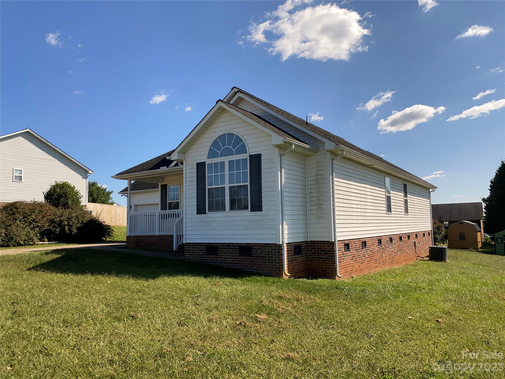 Eagle Glen - Residential