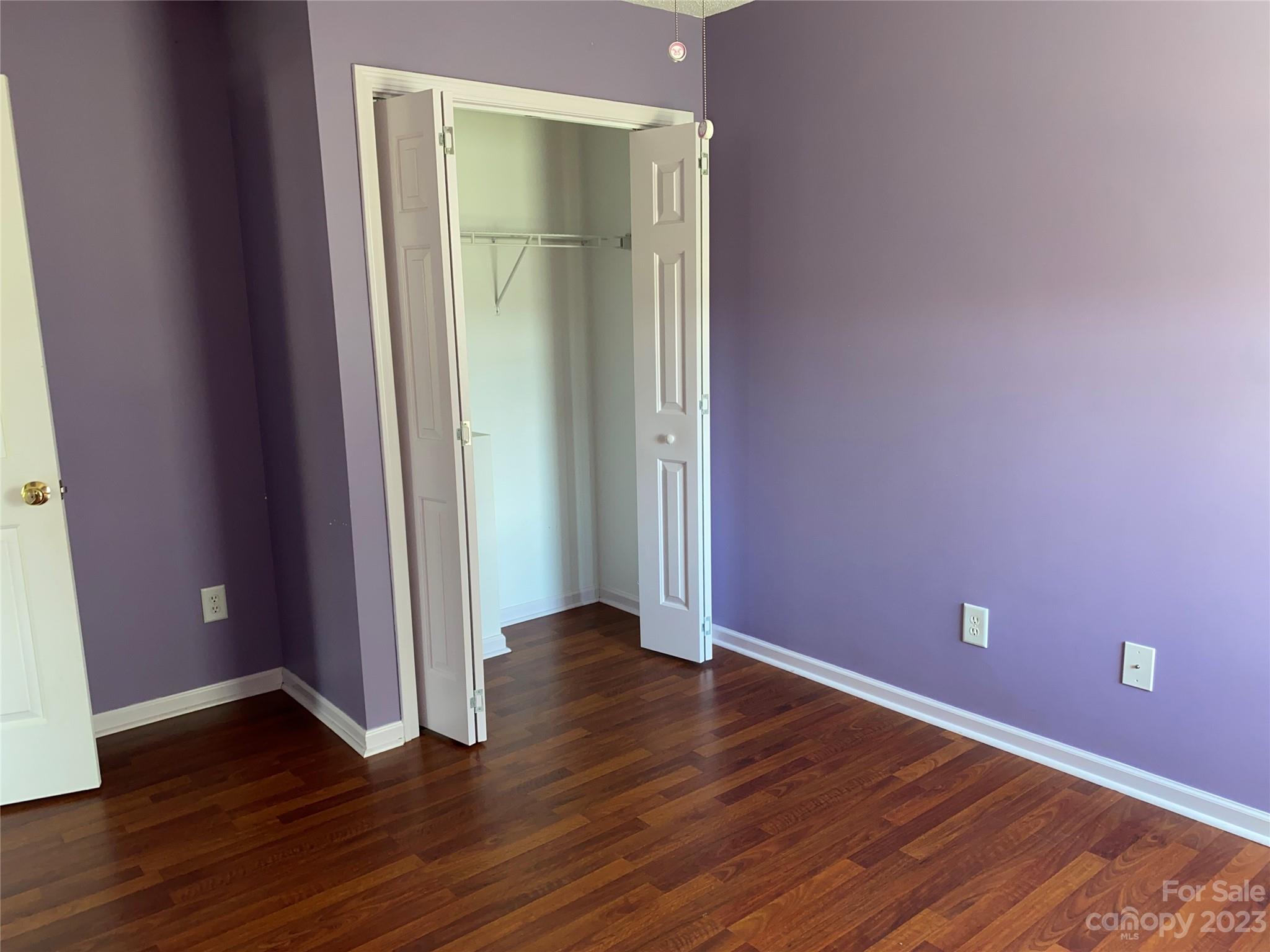 Eagle Glen - Residential