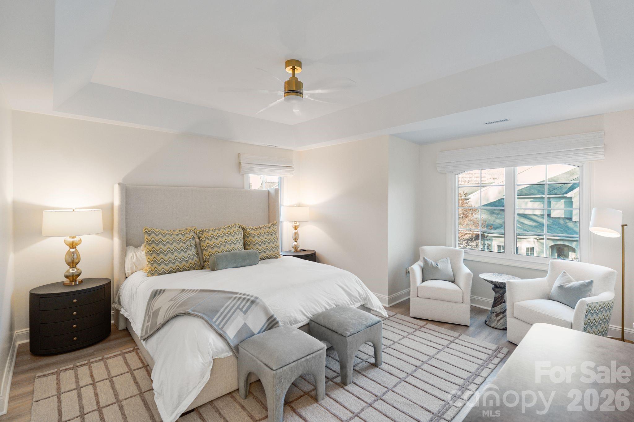 Royal Crest - Residential