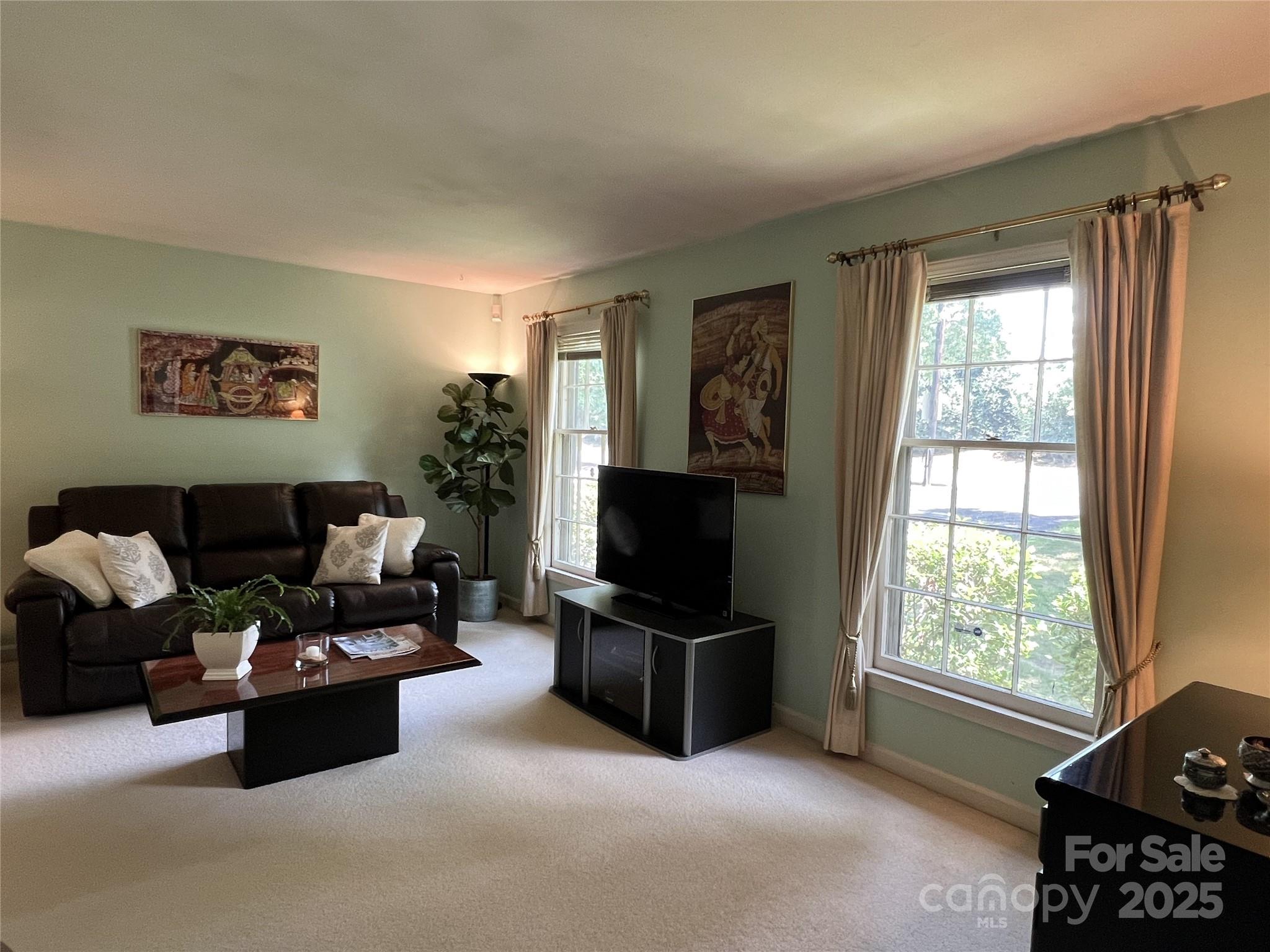 5938 Sharon Road