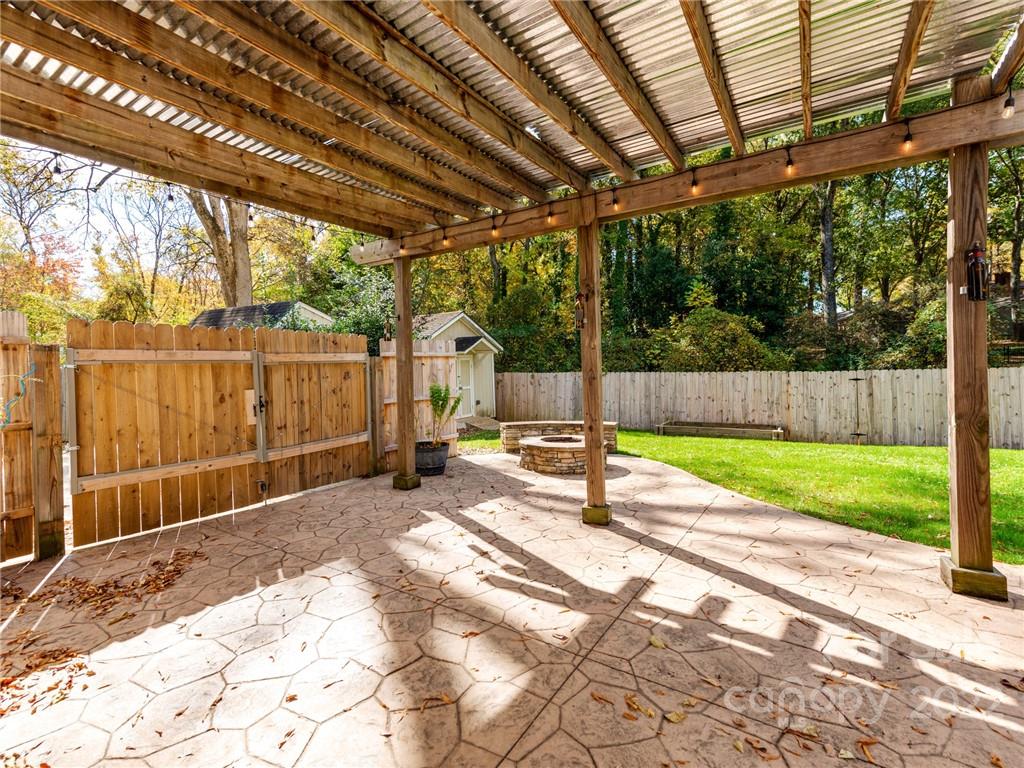 Castleton Gardens - Residential