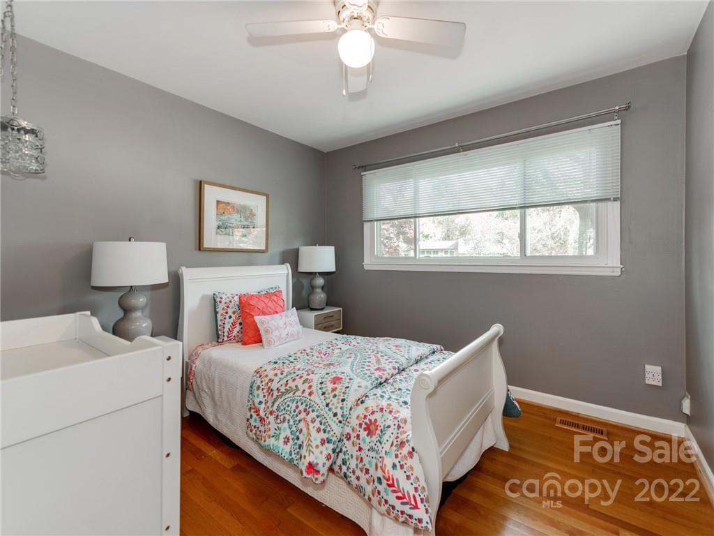 Castleton Gardens - Residential