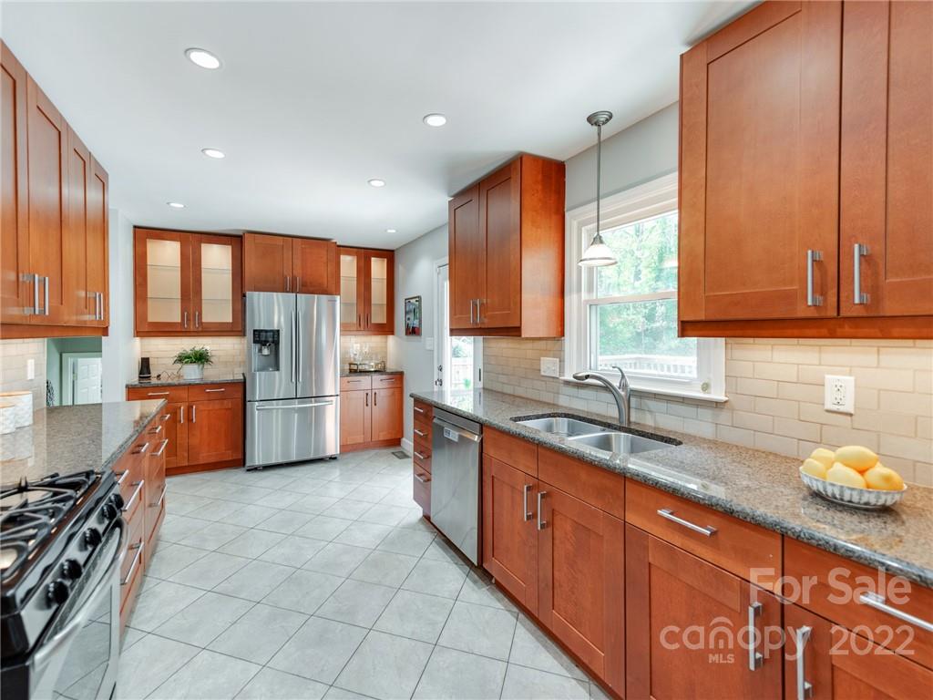 Castleton Gardens - Residential