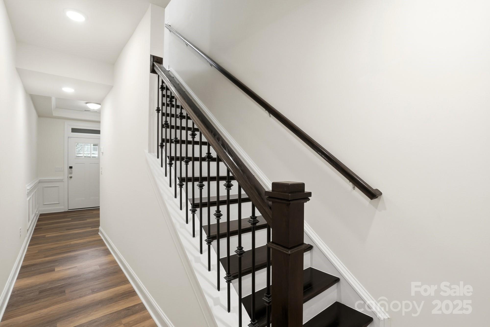 10223 Glenmere Creek Circle