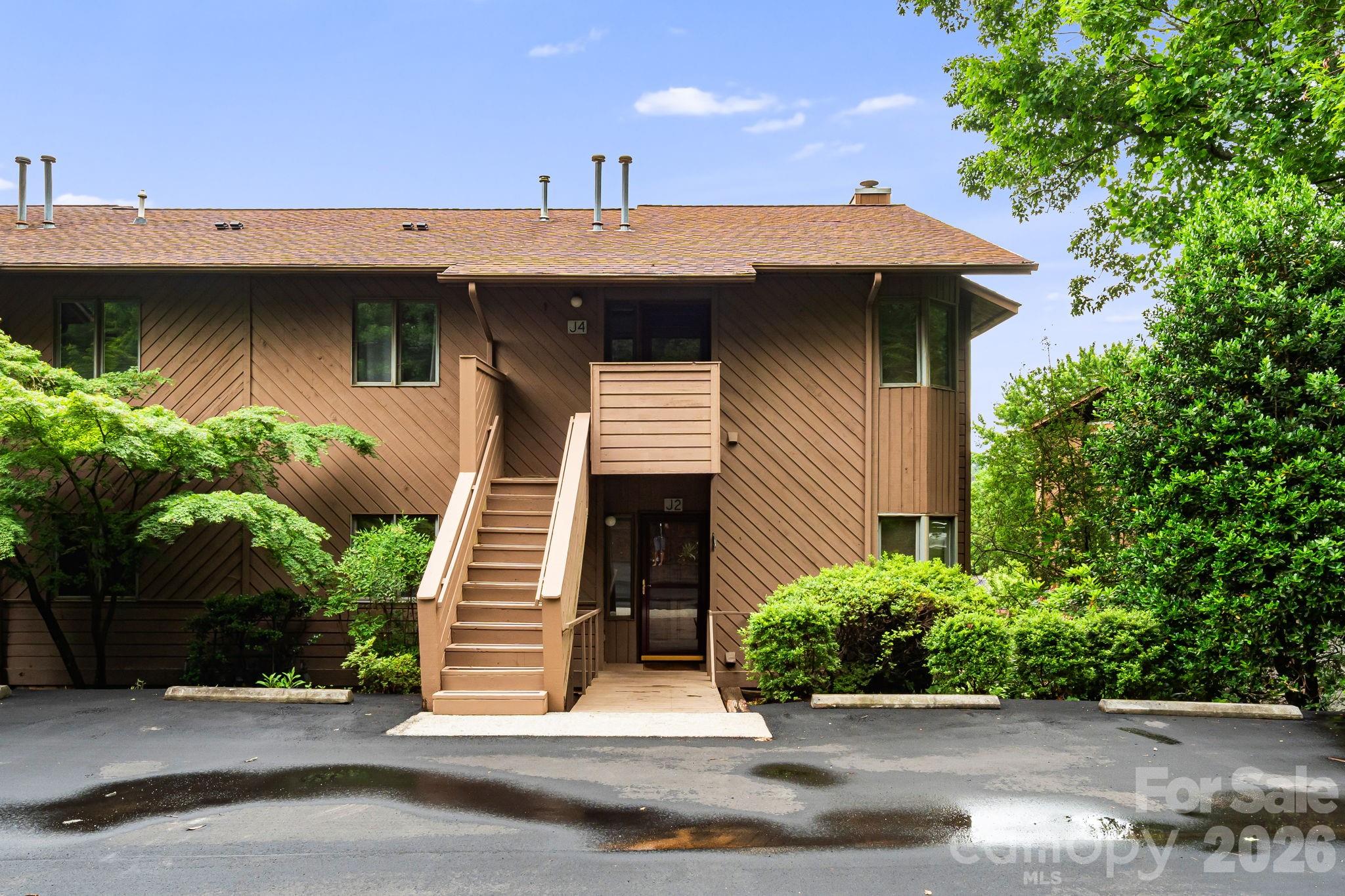 Photo 1 of 35 — 305 Piney Mountain Drive J2, Asheville, NC 28805