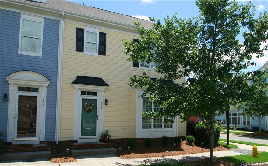 End unit one owner home immaculately maintained for the pickiest Buyer. Screened porch & brick rear patio owner additions for exceptional outdoor living space. Stainless appliances, heavy kitchen cabinetry, granite counter tops & opens to main living area w/long belly-up-to bar. Beautiful hardwoods throughout main floor. Living room as built-in shelving & gas fireplace. Upstairs master w/walk-in closet. Keepsafe glass front entry security door. Community pool, playground, & walking-trails.