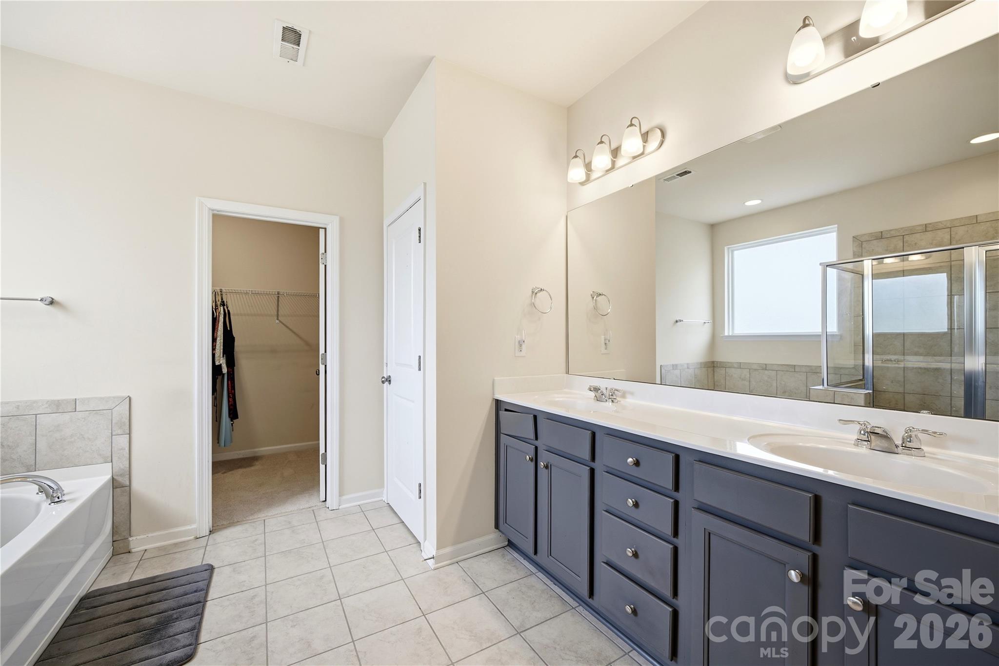 Olde Stonegate - Residential