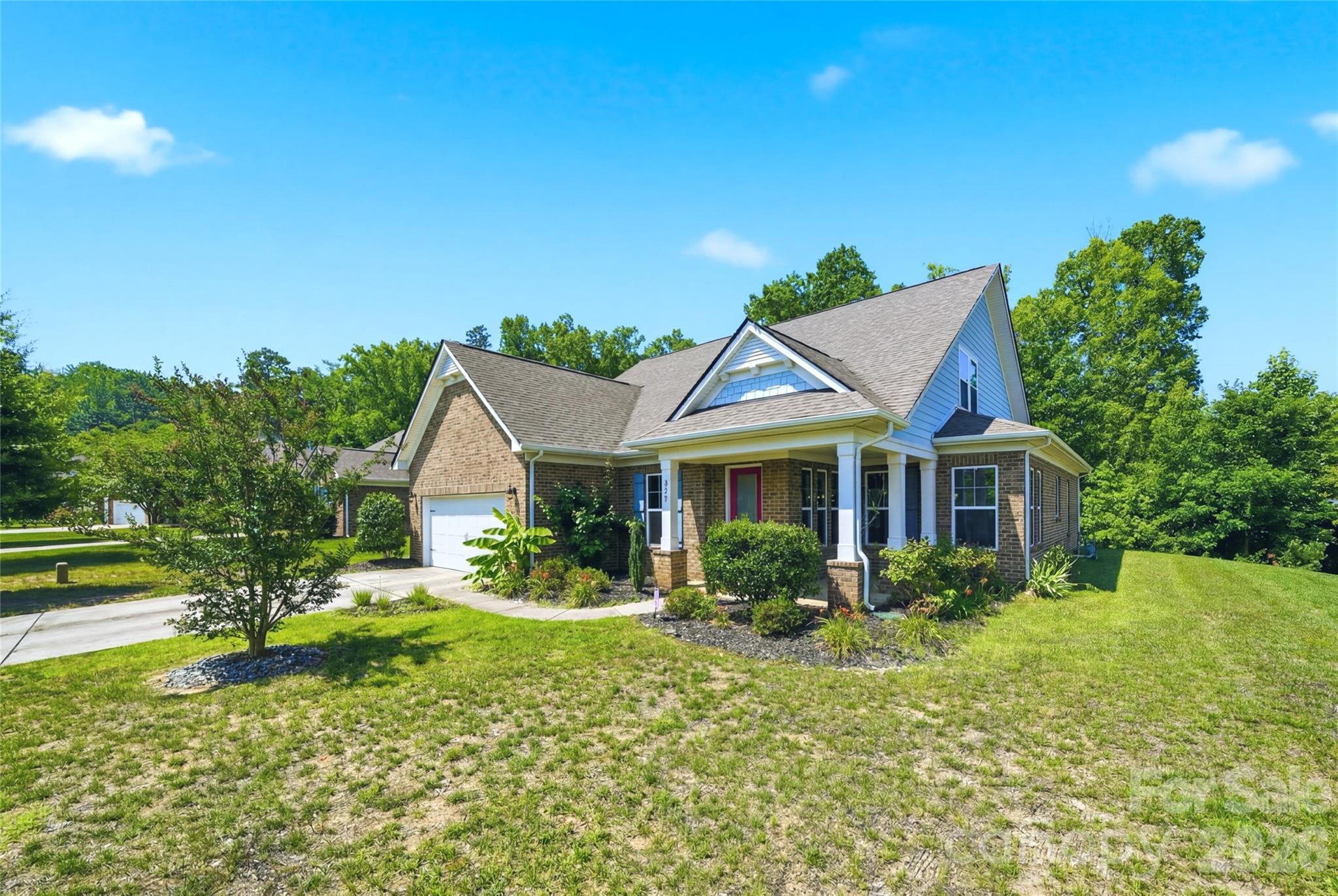 8759 Mullis Forest Court