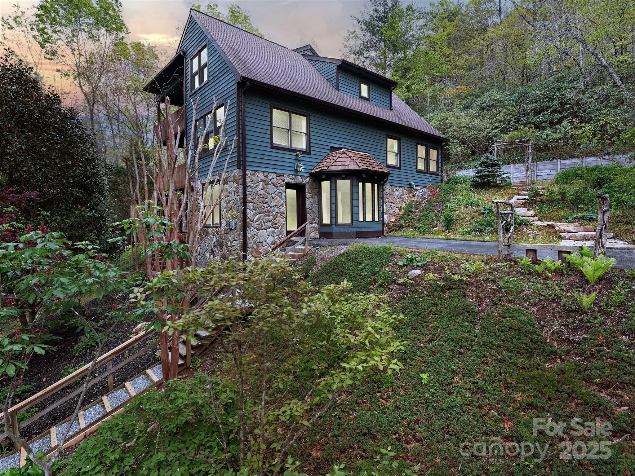 221 Holland Drive