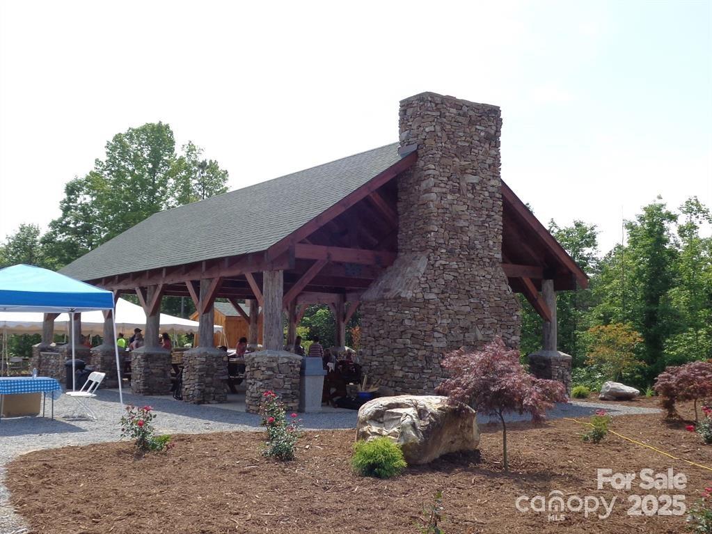 Grandview Peaks - Land