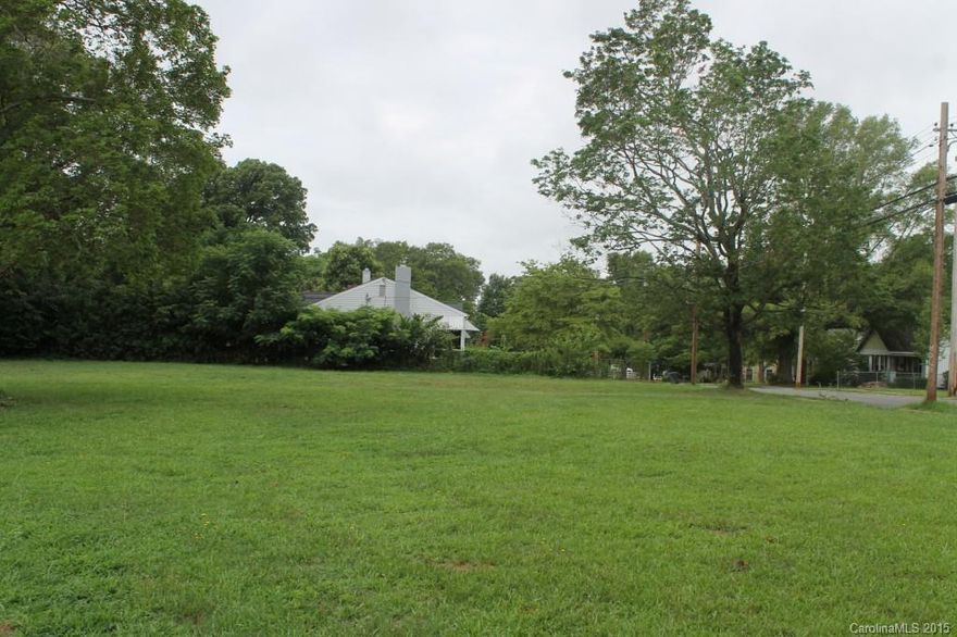 Gorgeous corner lot with beautiful maple trees. Located in Rock Hill and just a few minutes from downtown Rock Hill.  Close to I-77 and shopping.