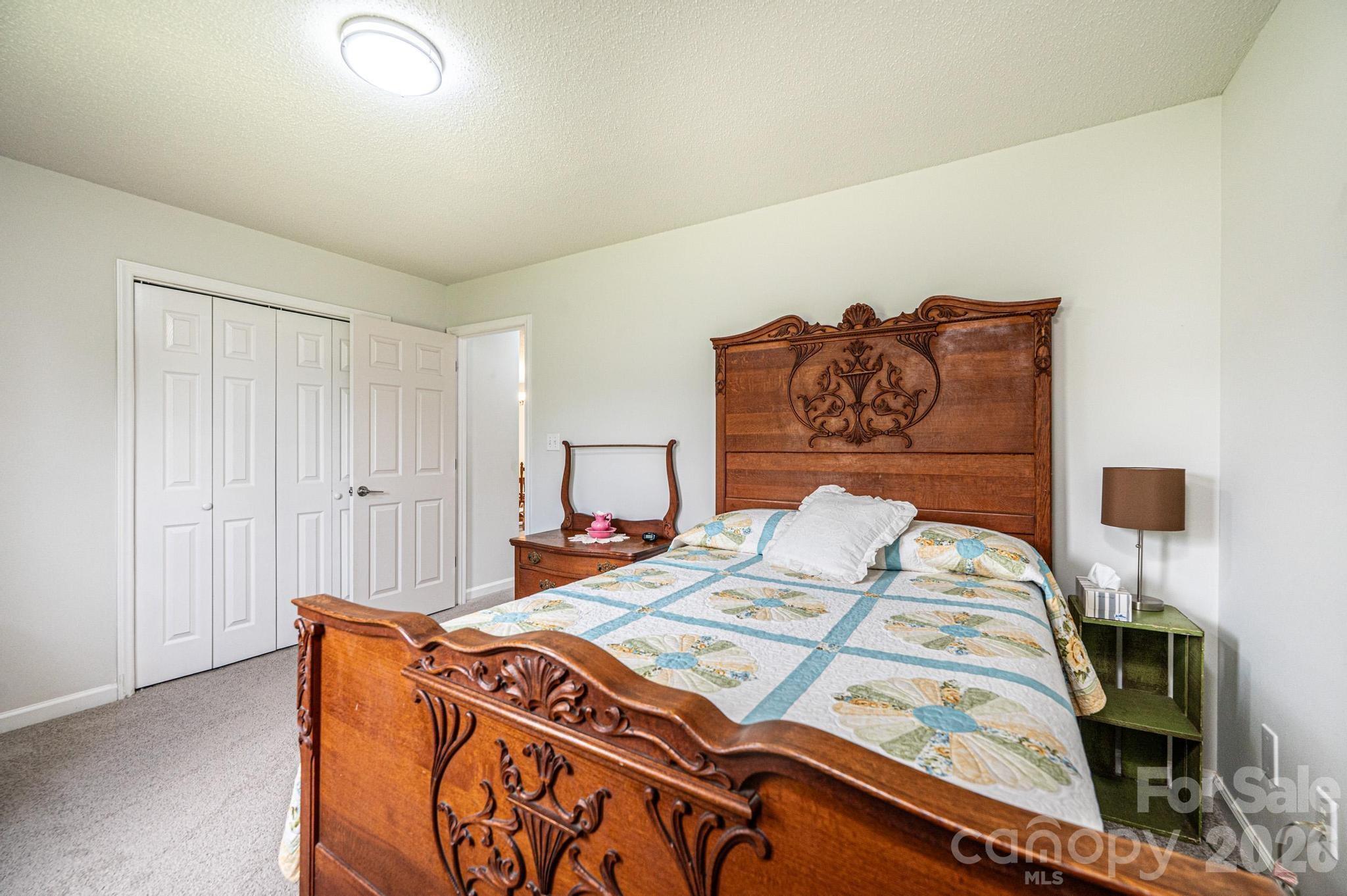 Meadowridge Place - Residential