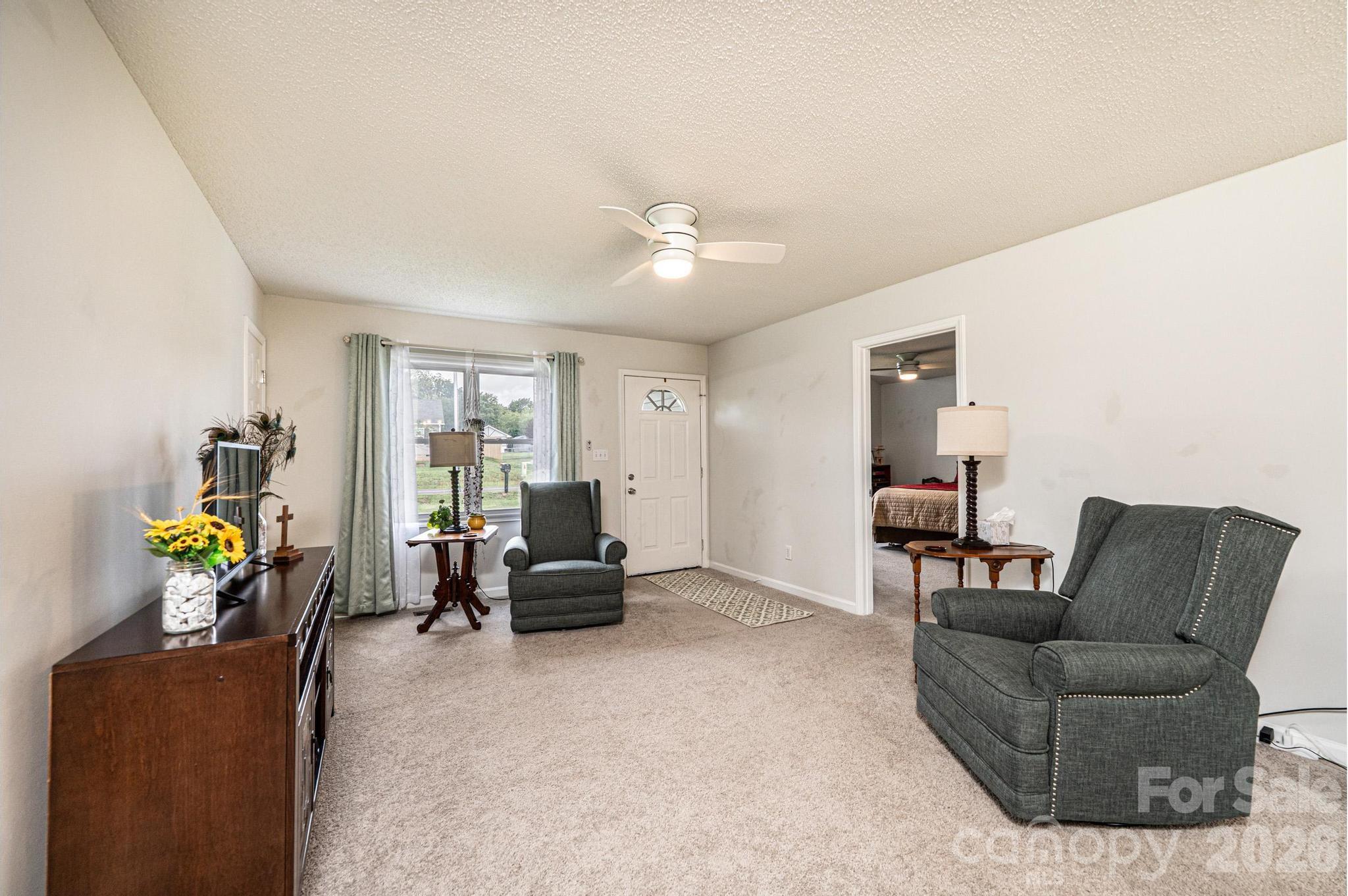 Meadowridge Place - Residential