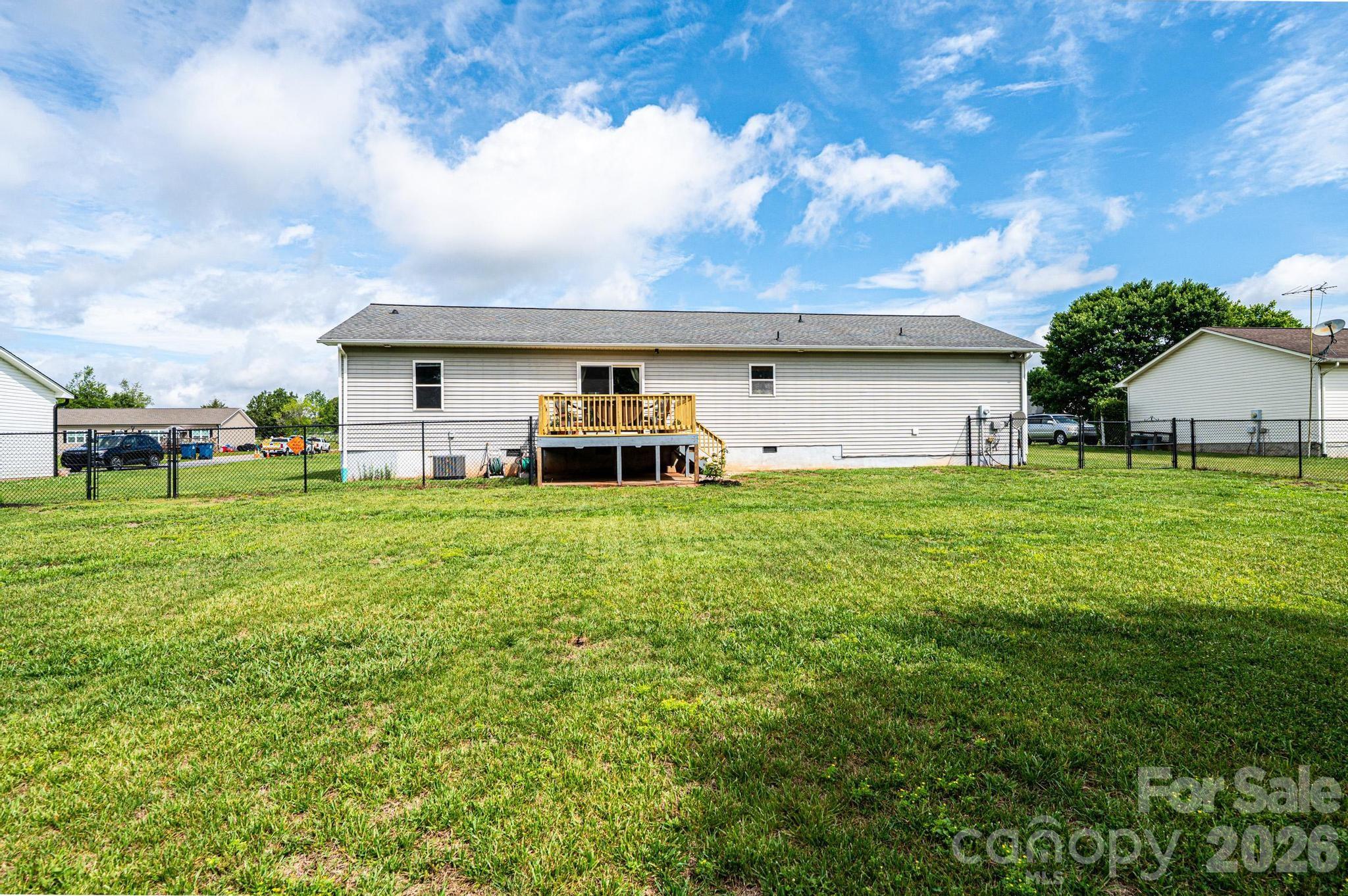 Meadowridge Place - Residential
