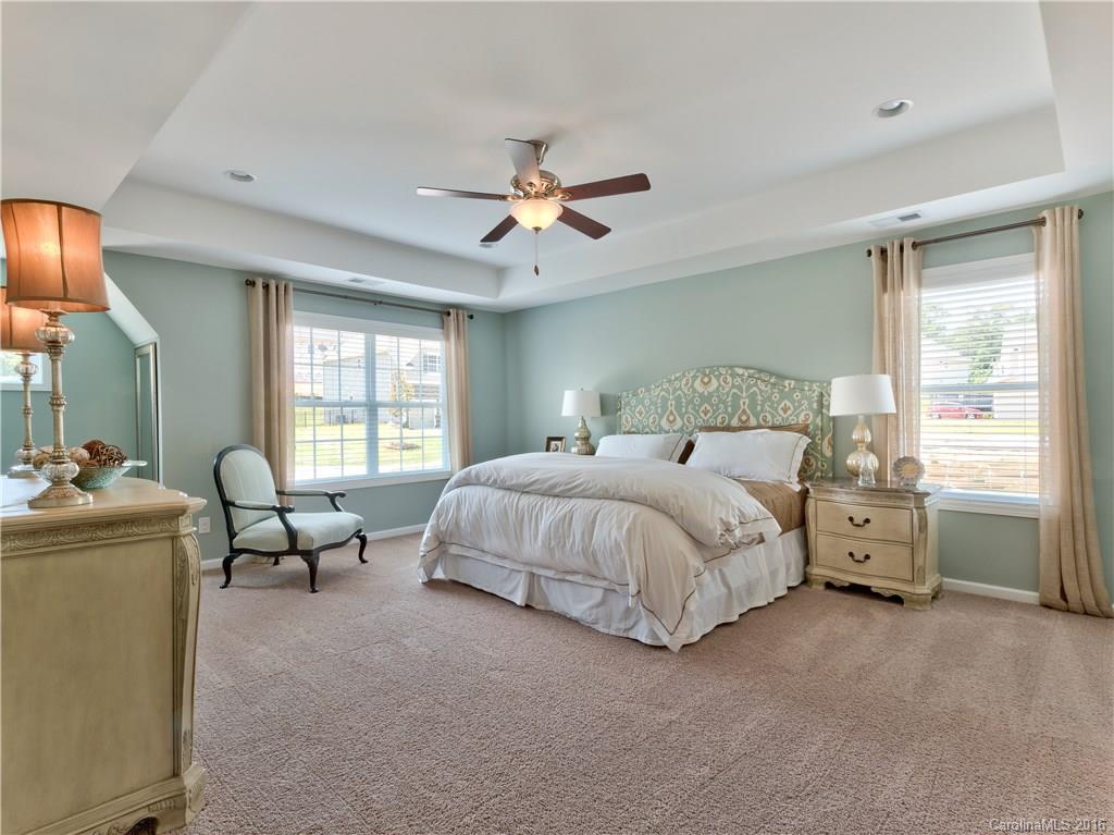 Lakebridge - Residential