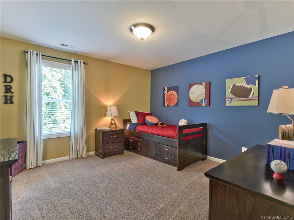 Lakebridge - Residential