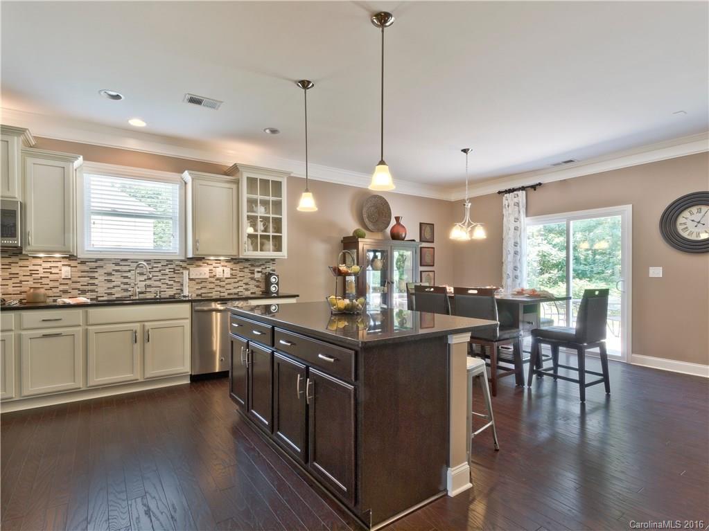 Lakebridge - Residential