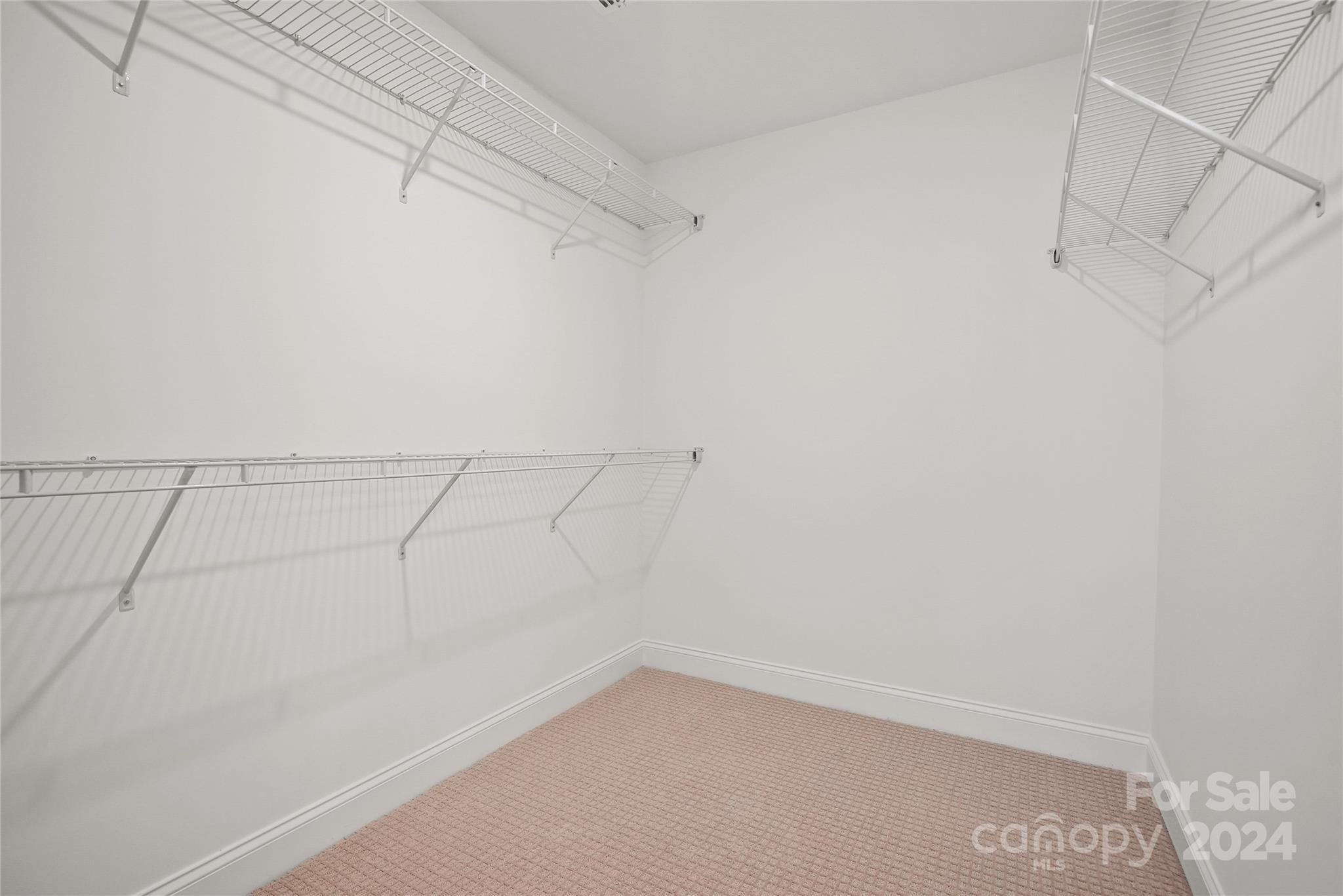 Patterson Pond - Residential