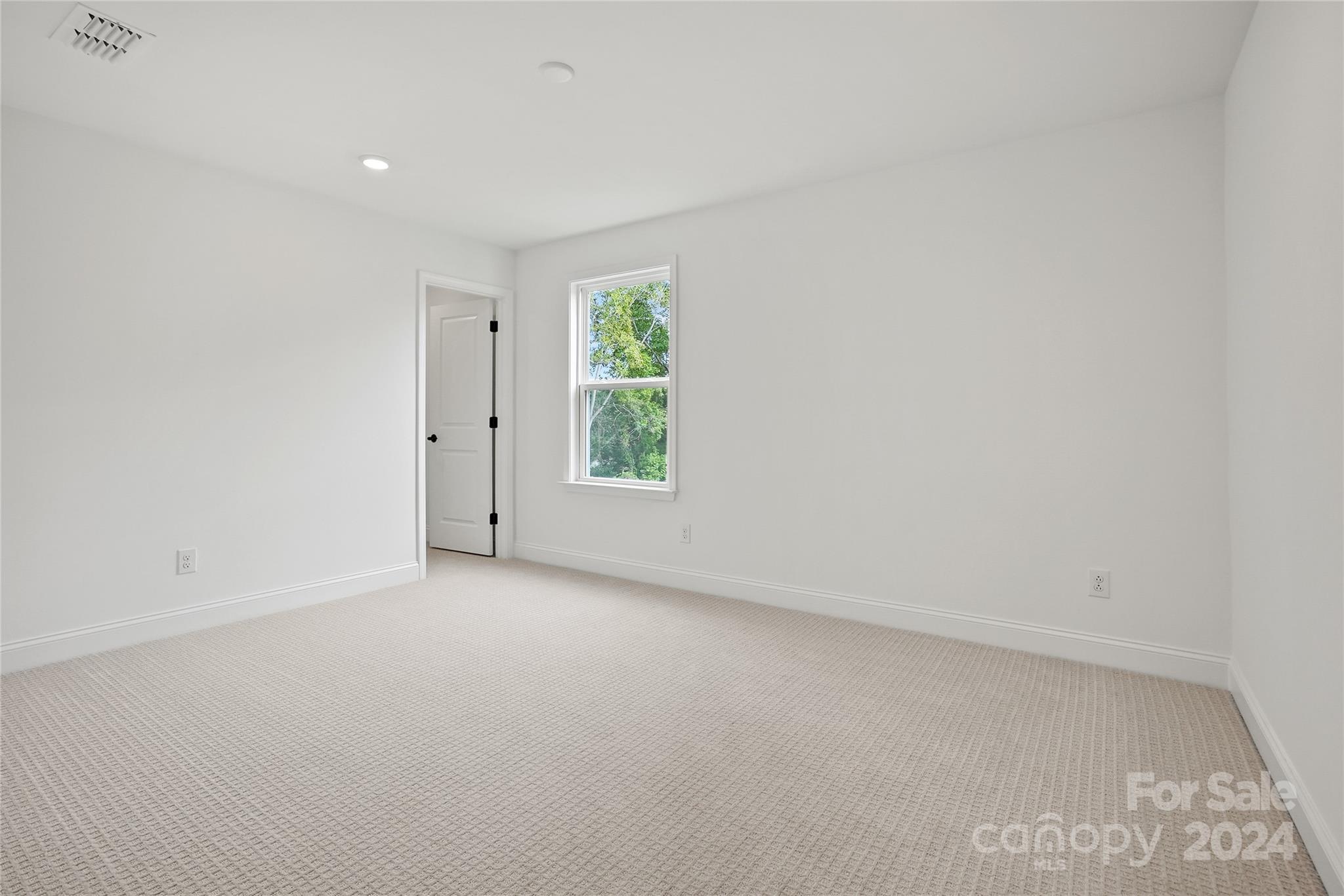 Patterson Pond - Residential