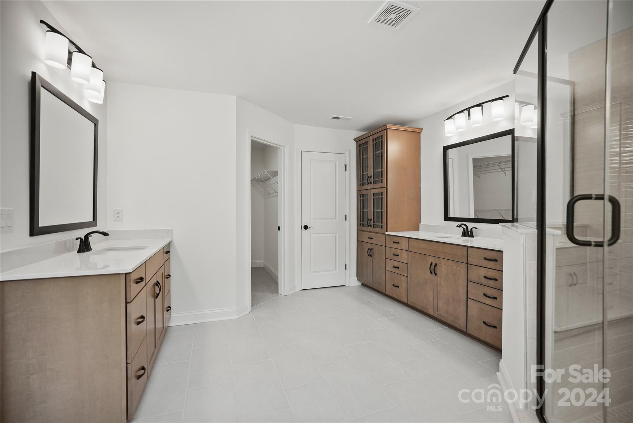 Patterson Pond - Residential