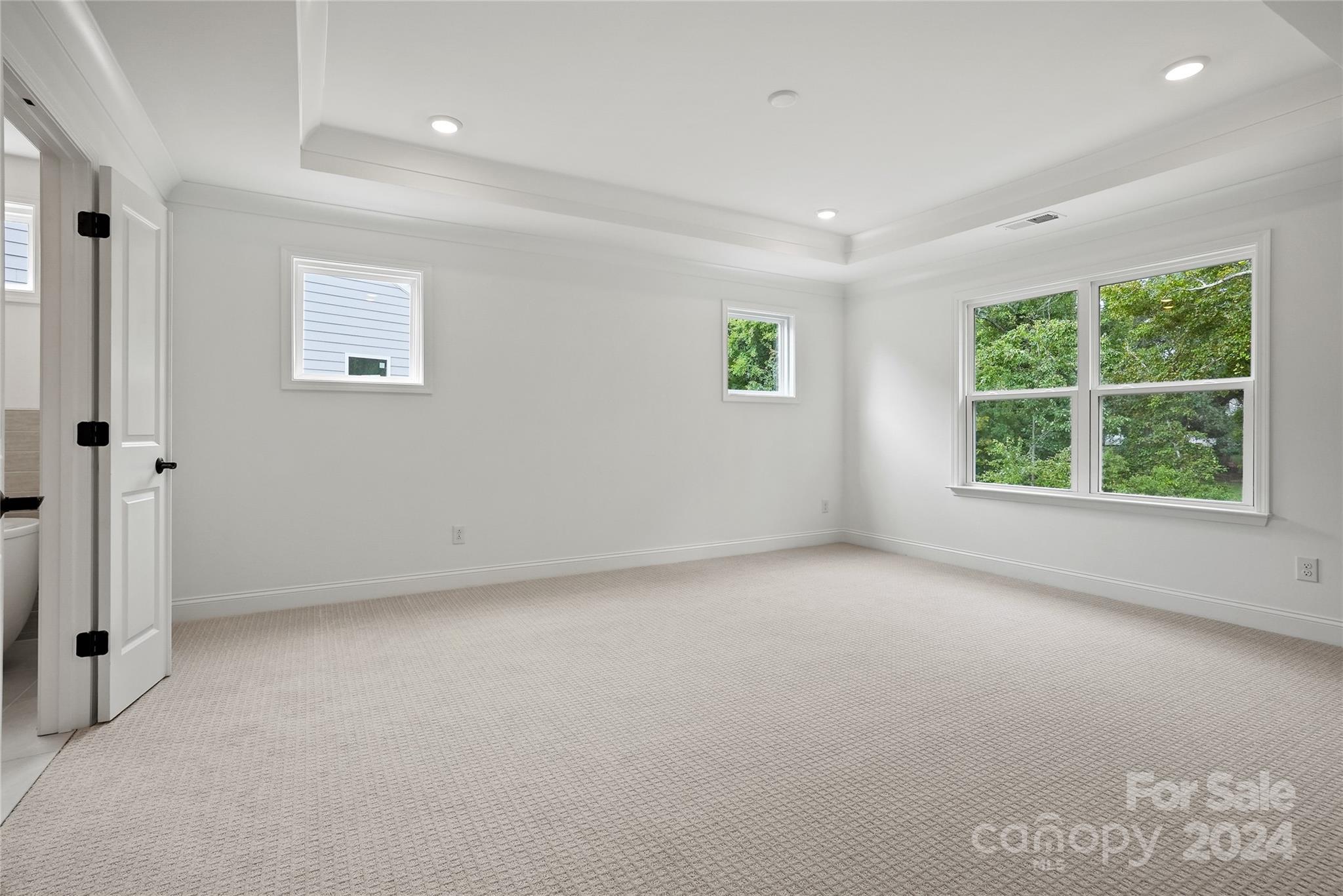 Patterson Pond - Residential