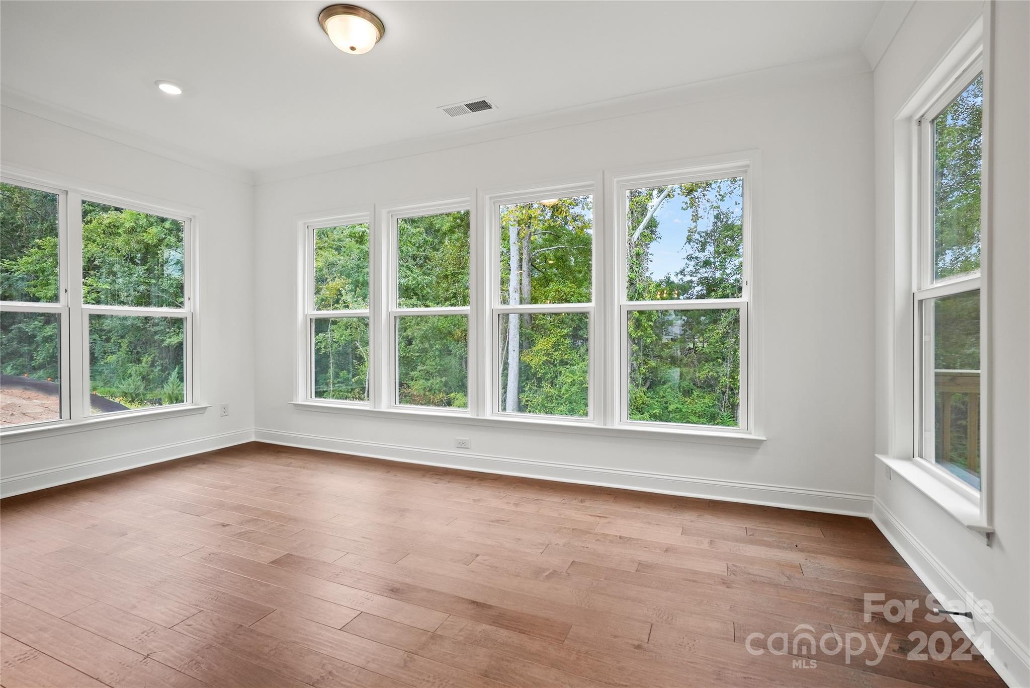 Patterson Pond - Residential