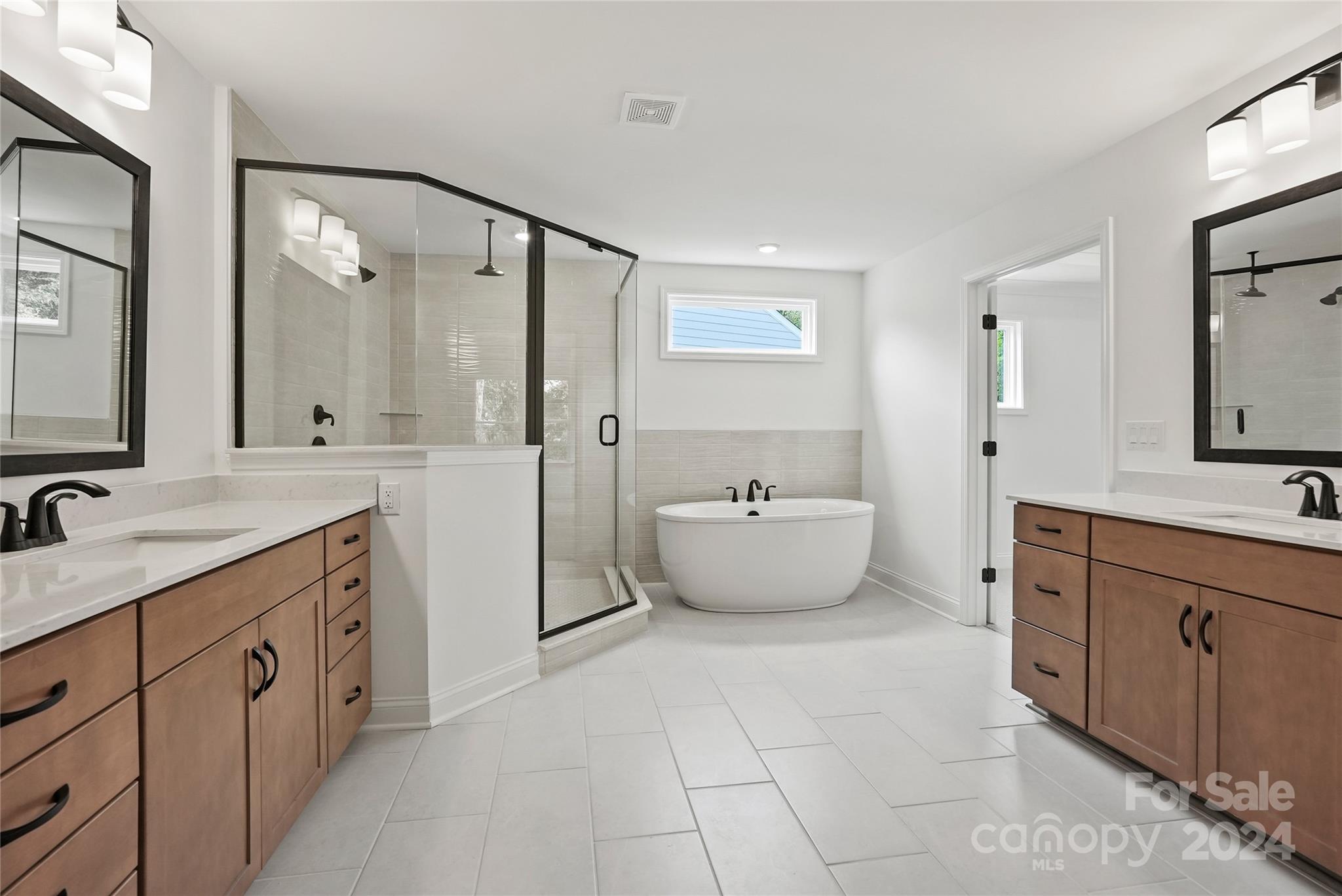 Patterson Pond - Residential