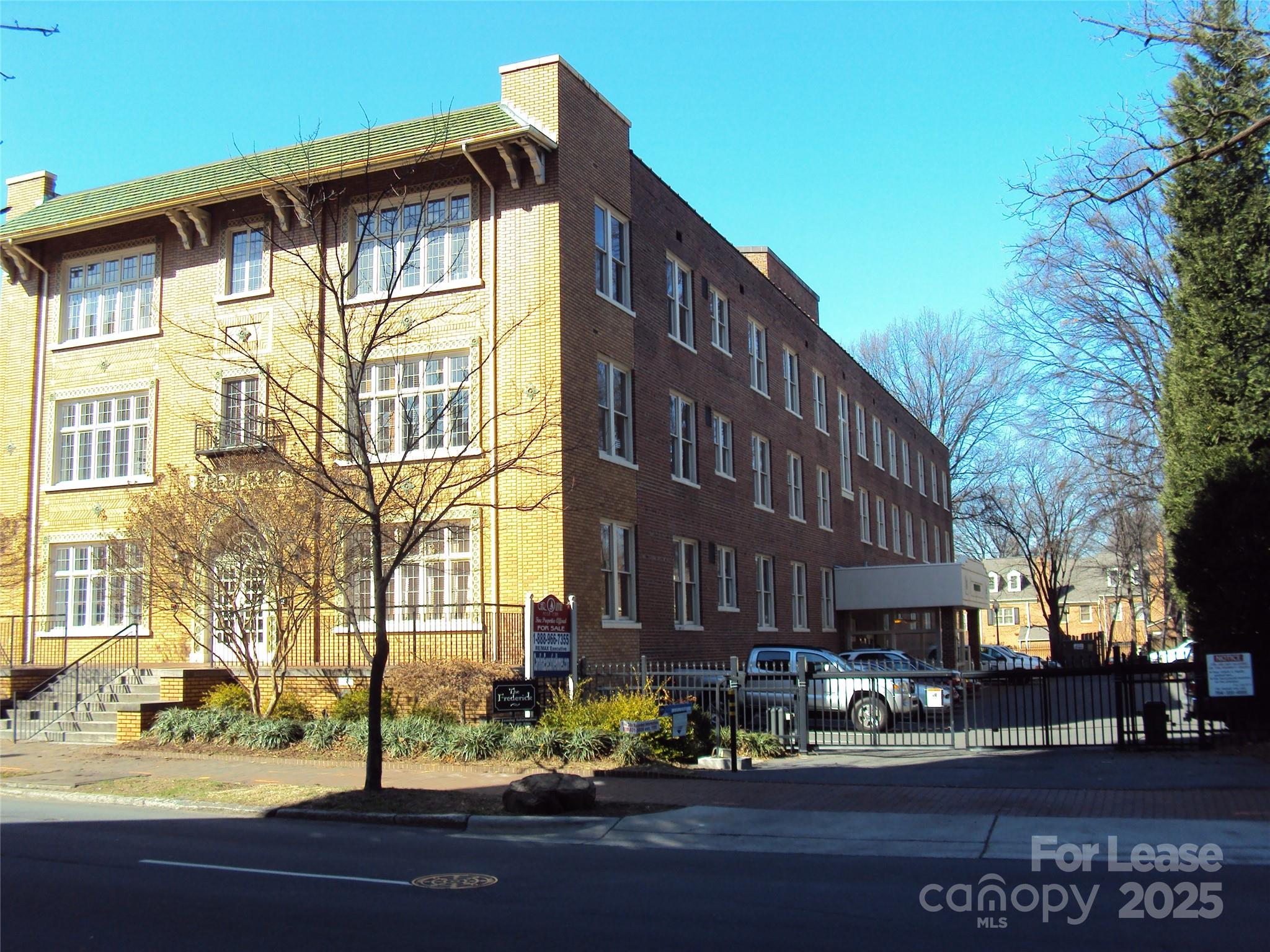 515 N Church Street 303