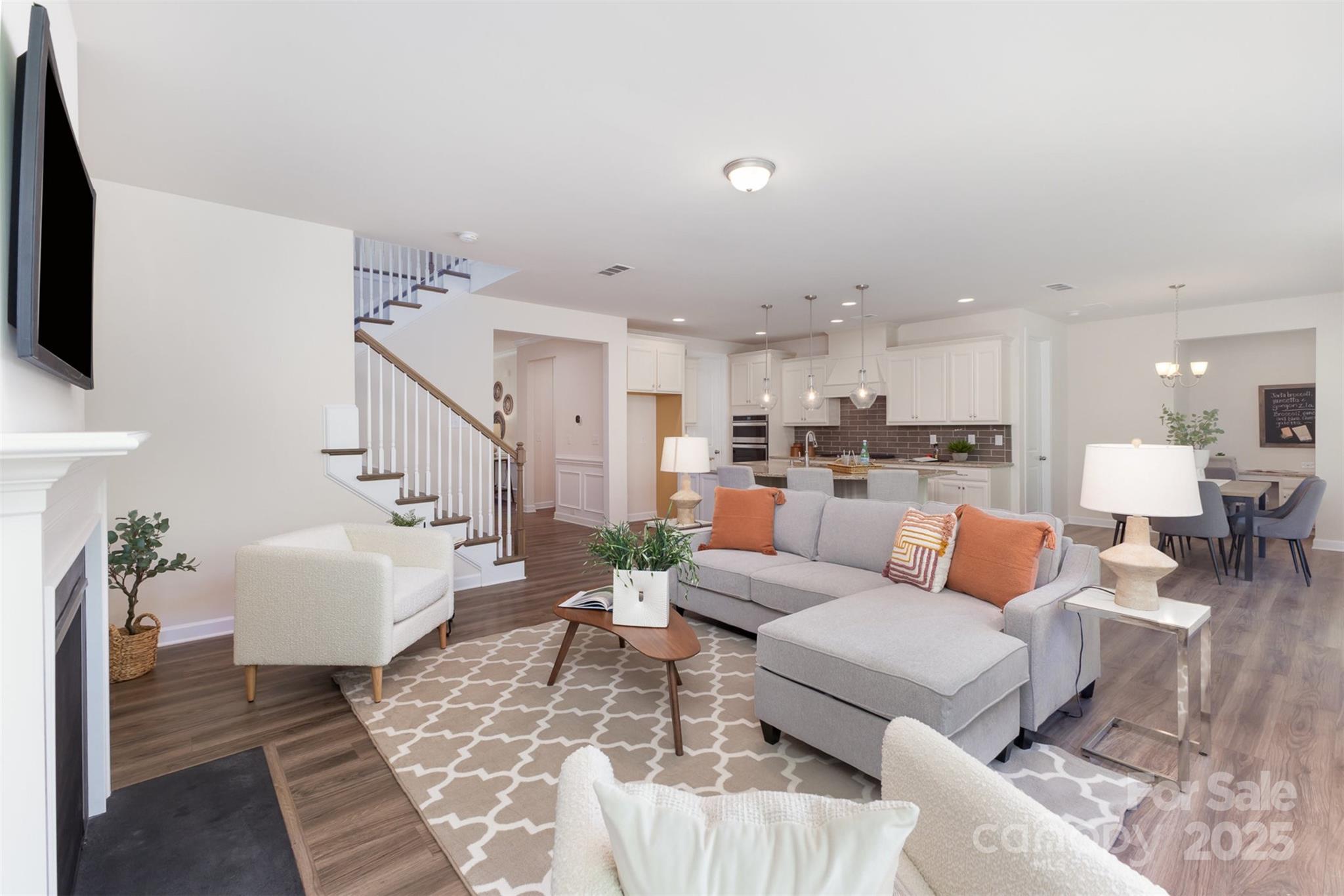 Lake Crest - Residential