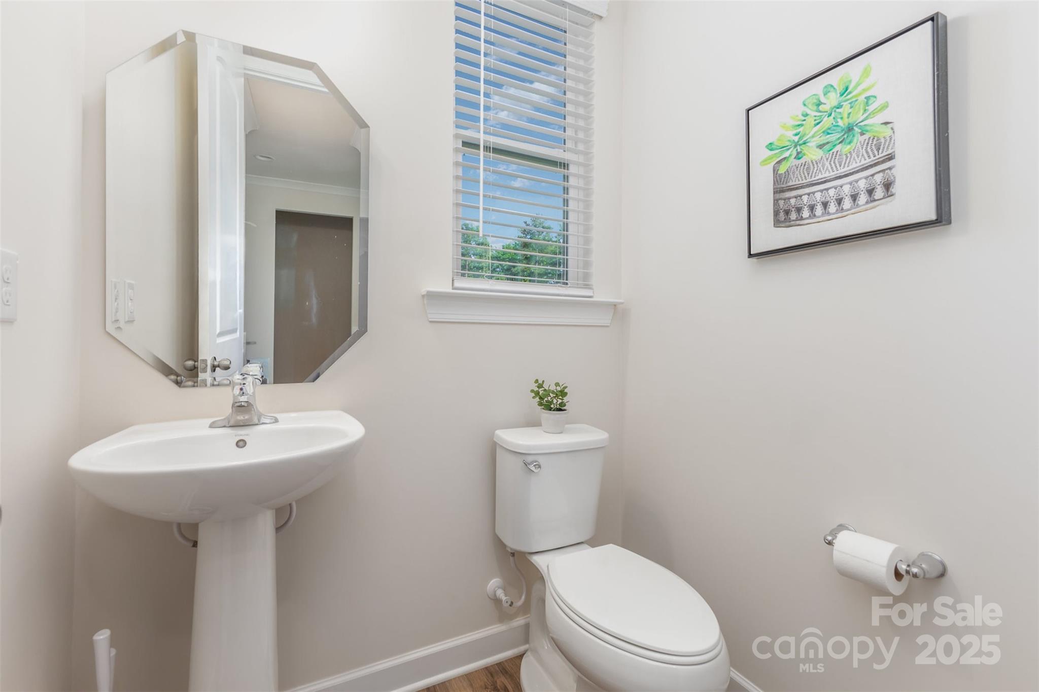 Lake Crest - Residential