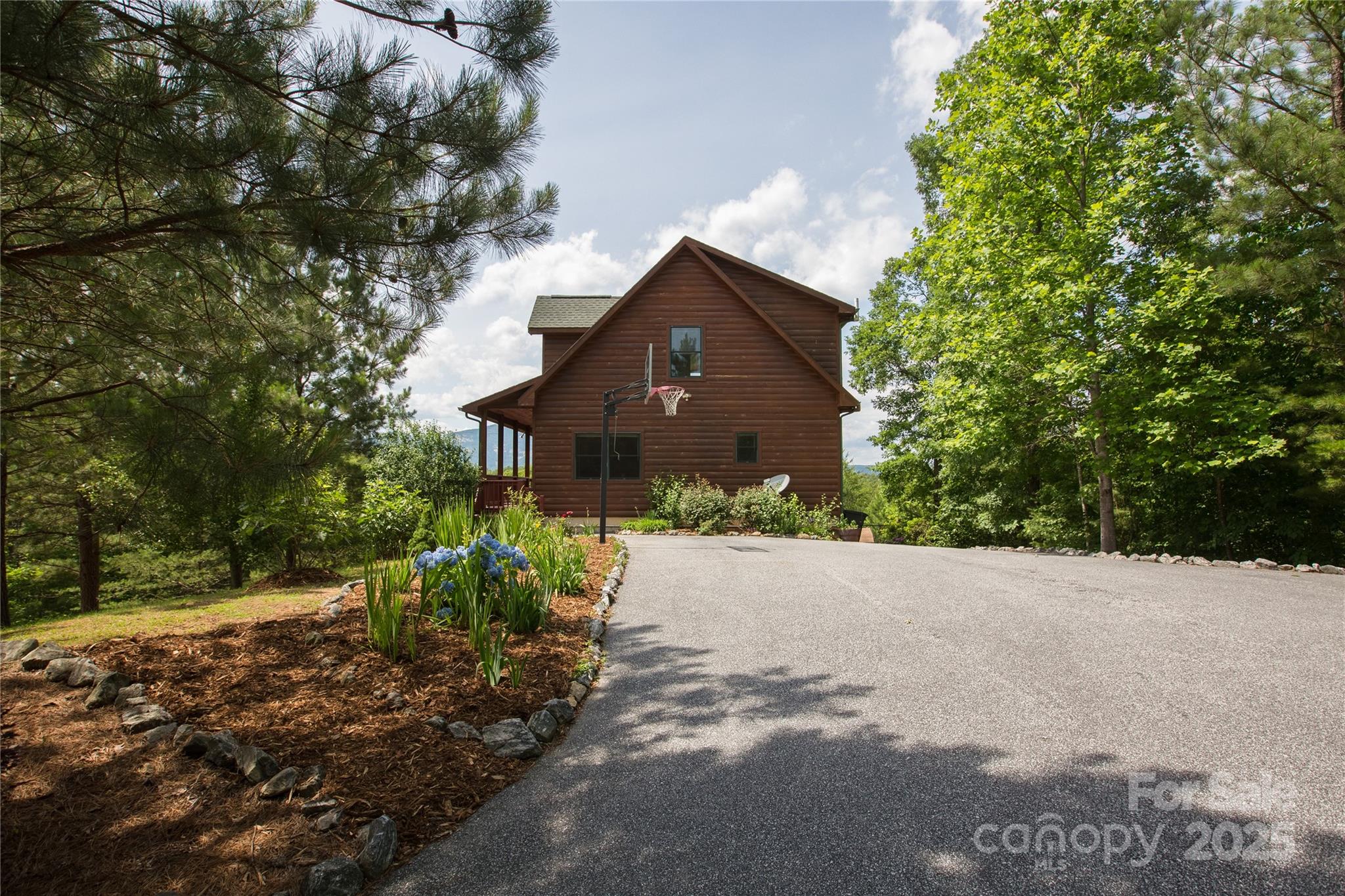 206 Legend Drive
