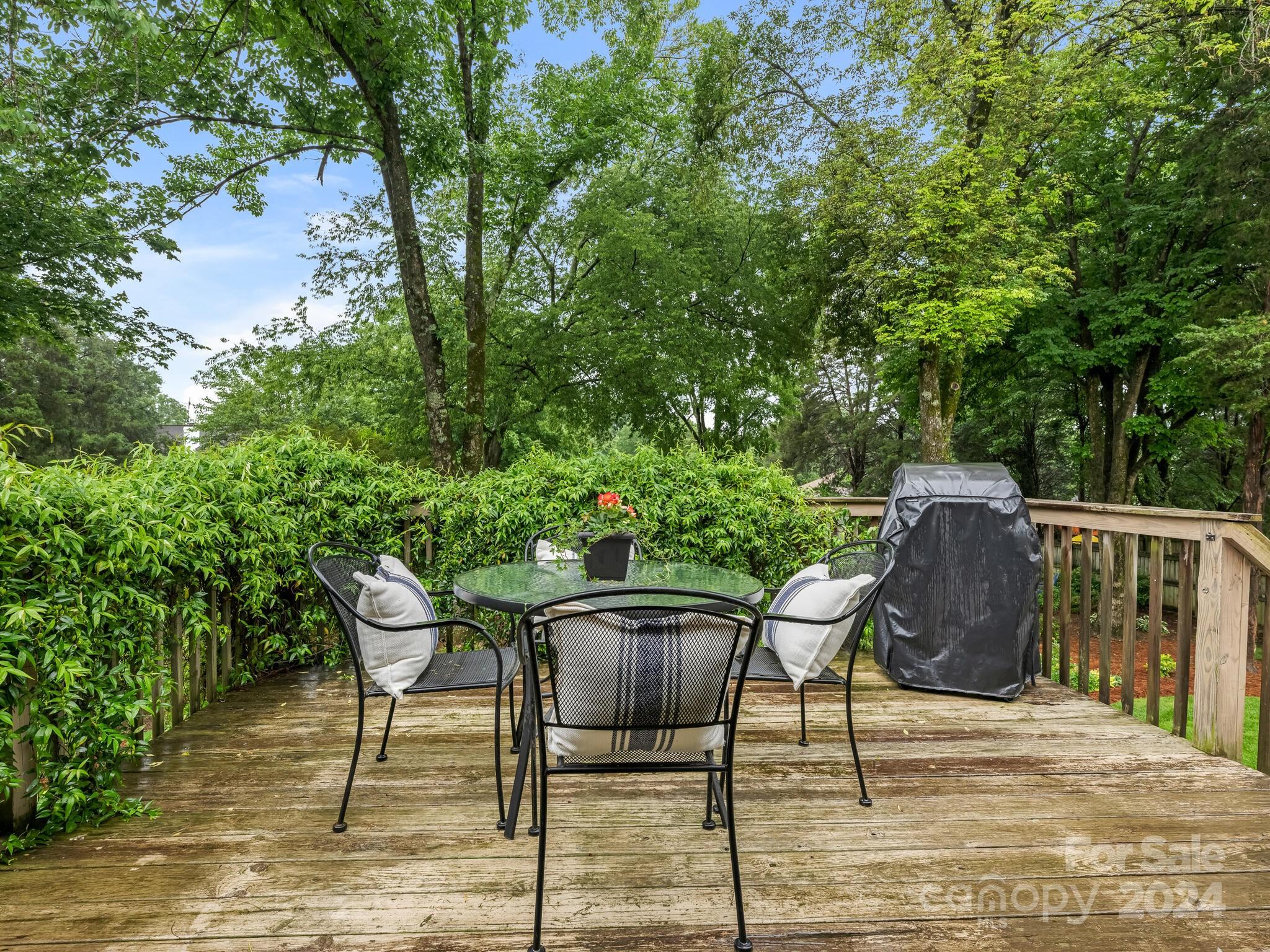 Shadow Lake - Residential