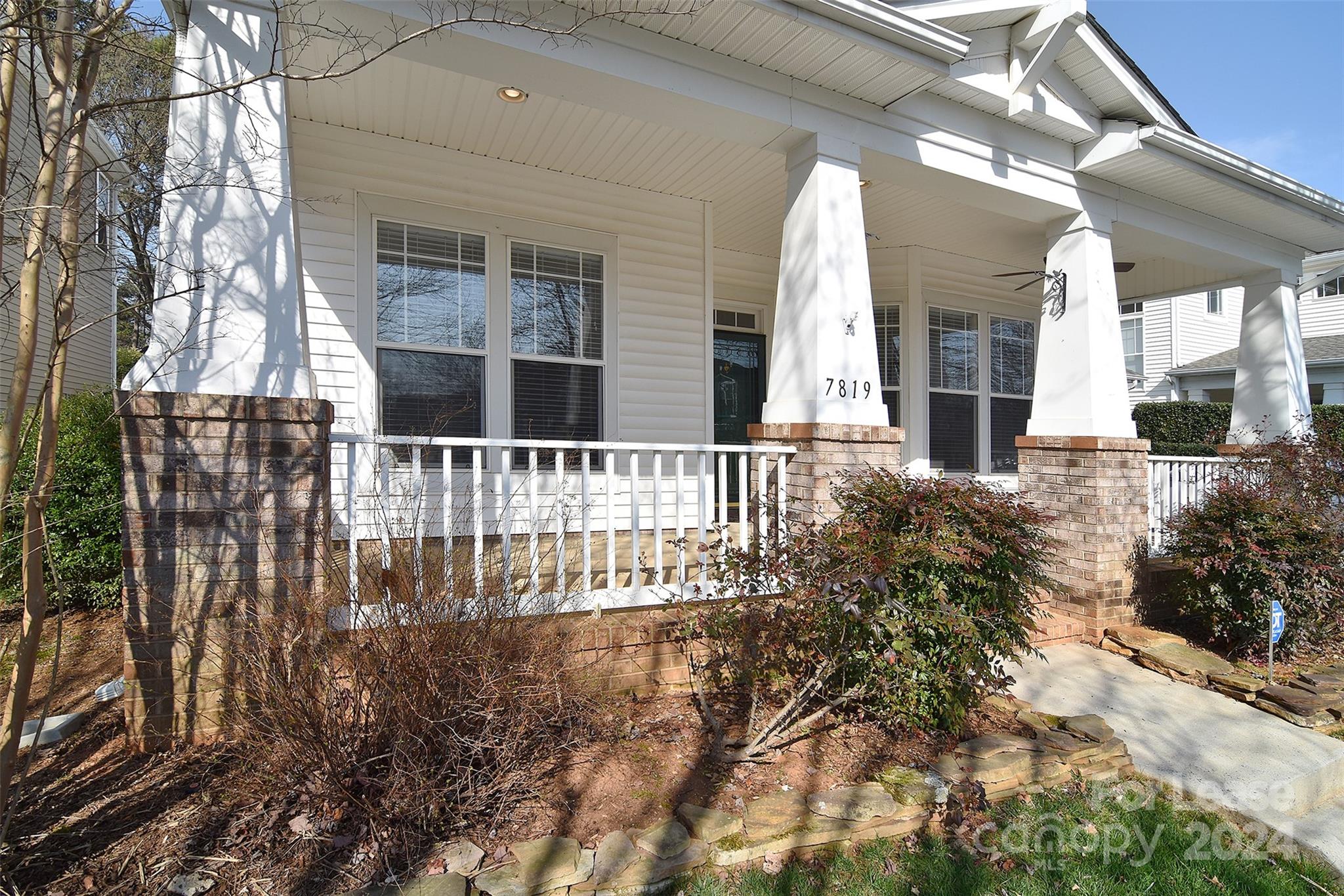 Macaulay - Residential Lease