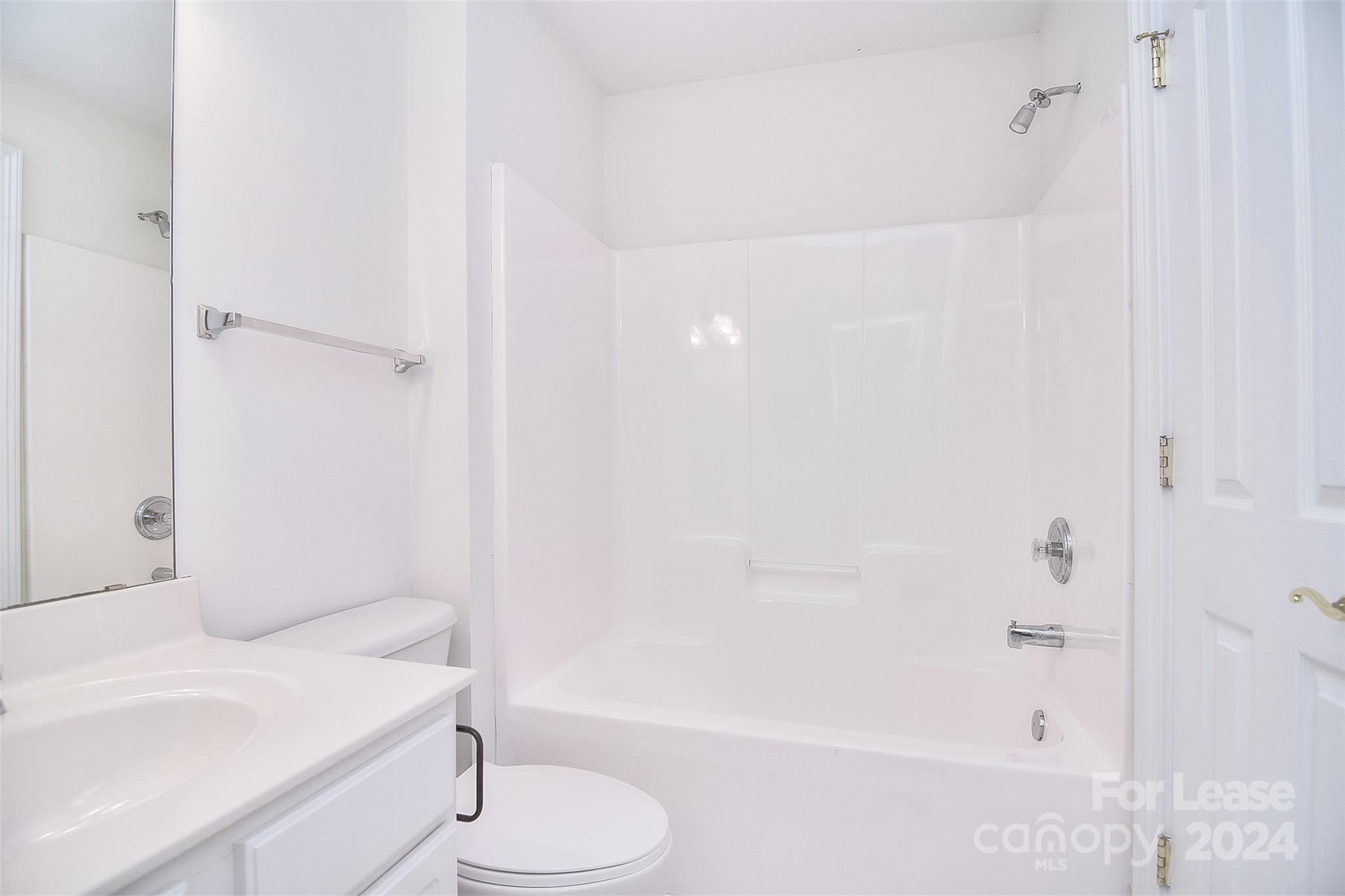 Macaulay - Residential Lease