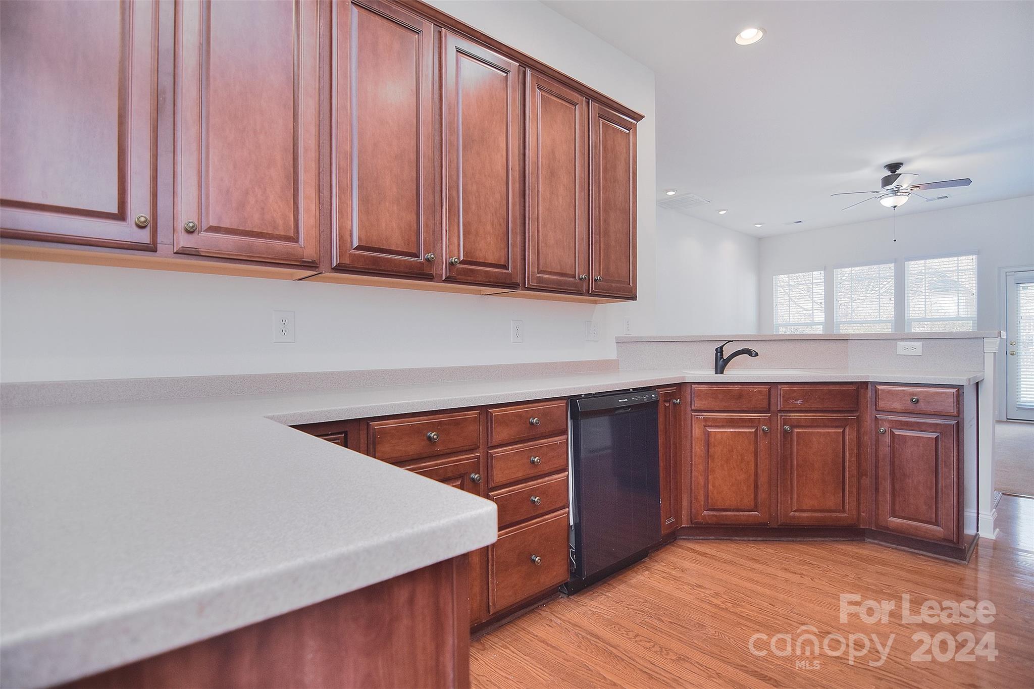 Macaulay - Residential Lease