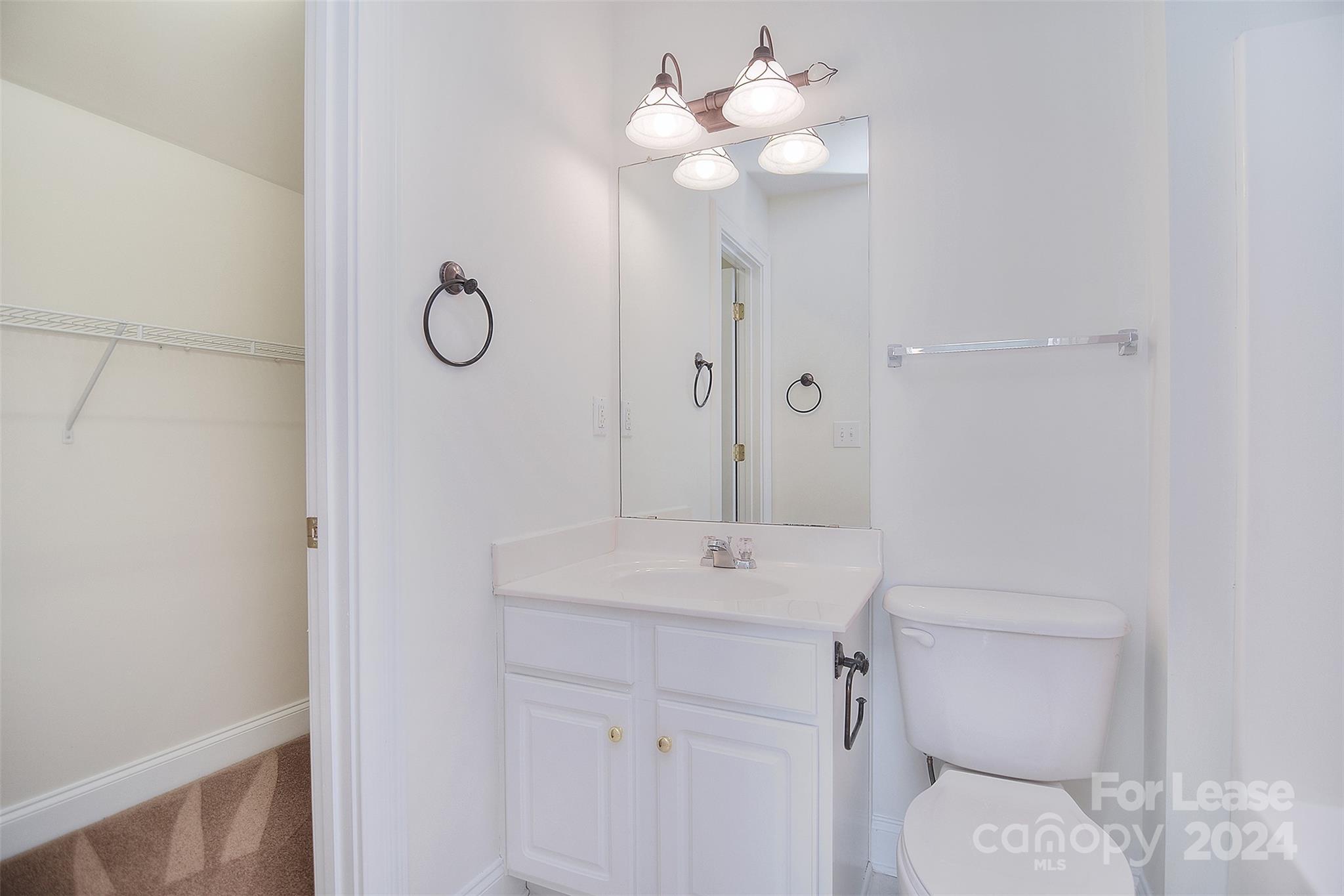 Macaulay - Residential Lease