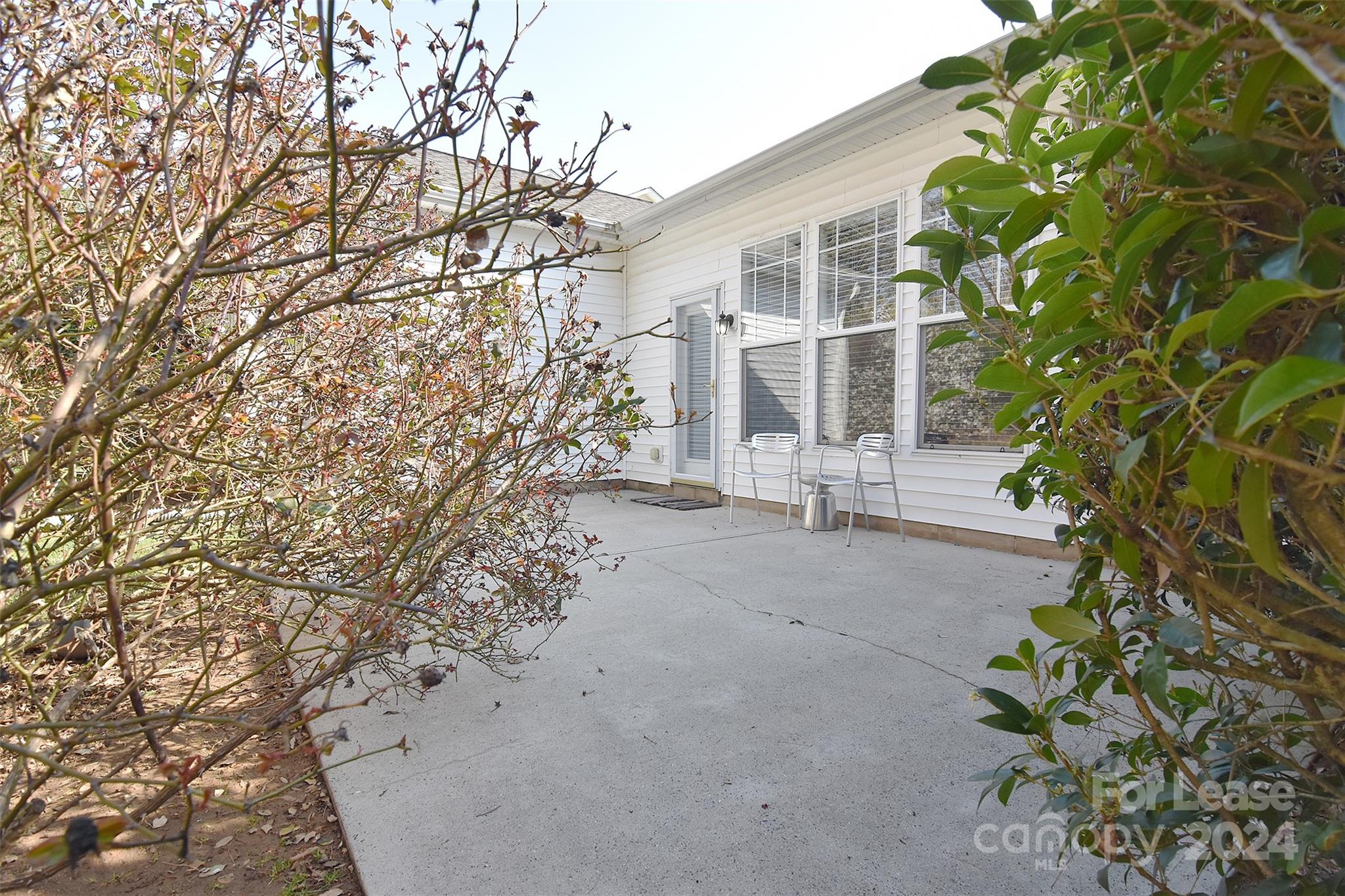 Macaulay - Residential Lease