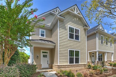 A home in Huntersville