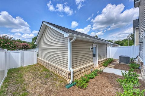 A home in Huntersville