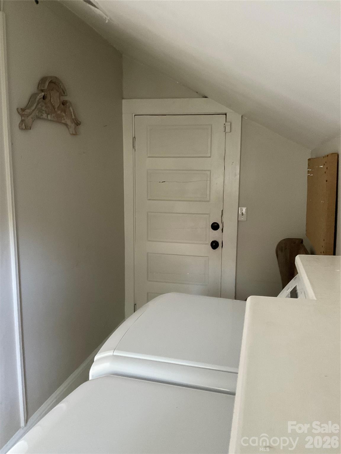 Rensselaer Place - Residential