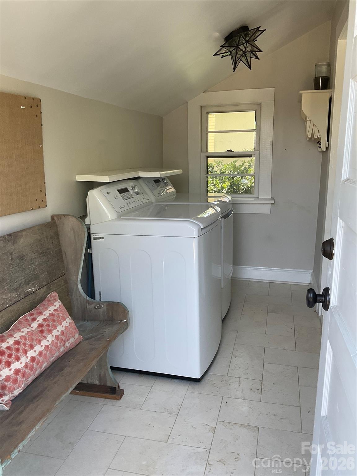 Rensselaer Place - Residential