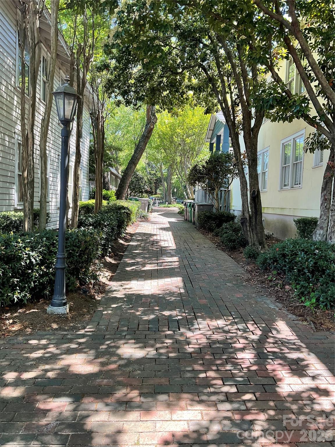 Rensselaer Place - Residential