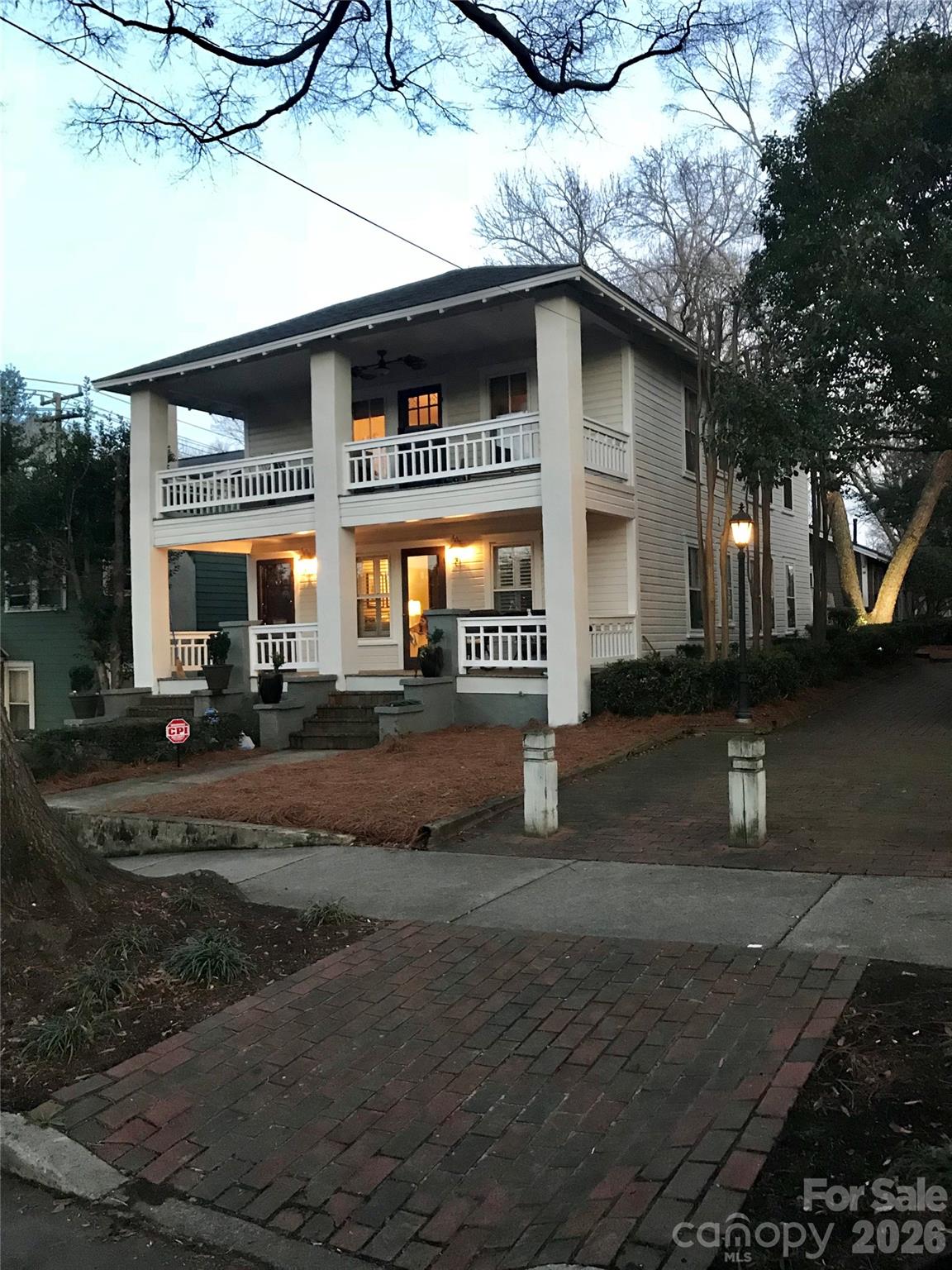 Rensselaer Place - Residential