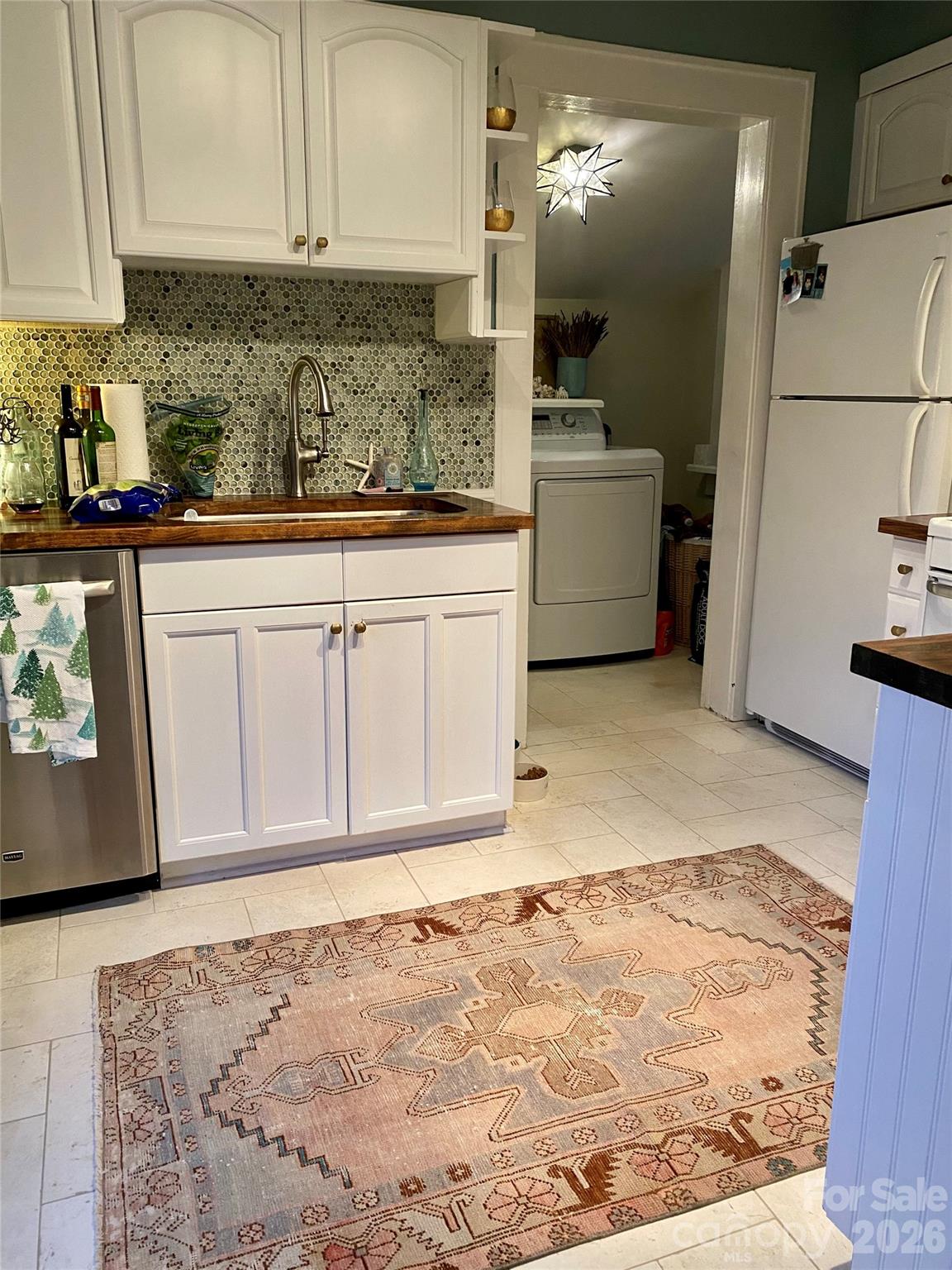 Rensselaer Place - Residential