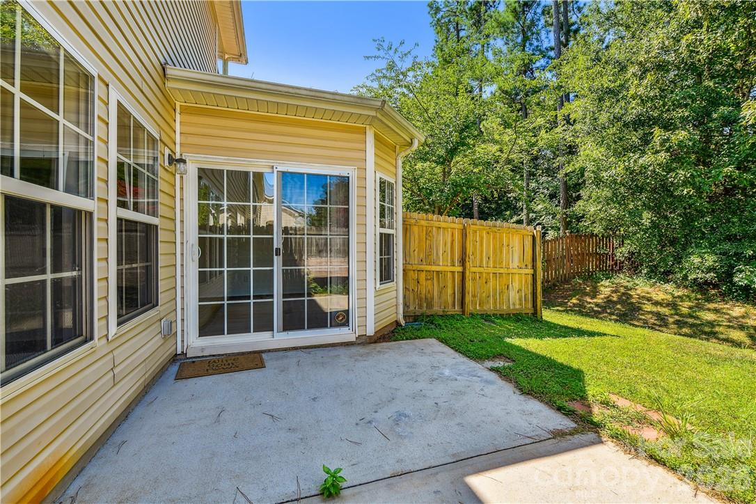 Hamilton Lakes - Residential