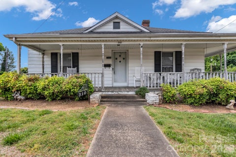 Photo for 310 E Ryder Avenue