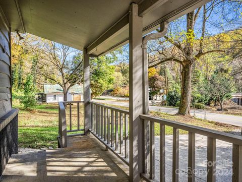 A home in Tryon