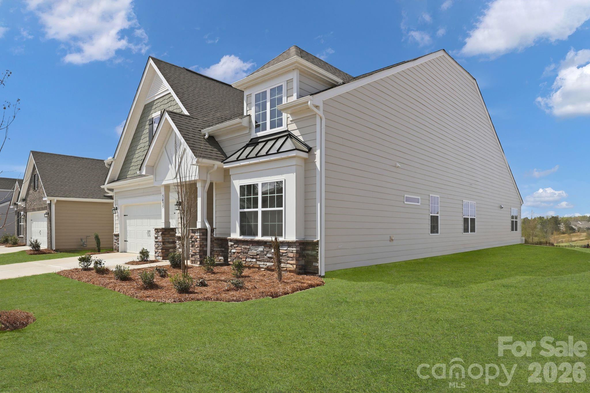 Roselyn - Residential